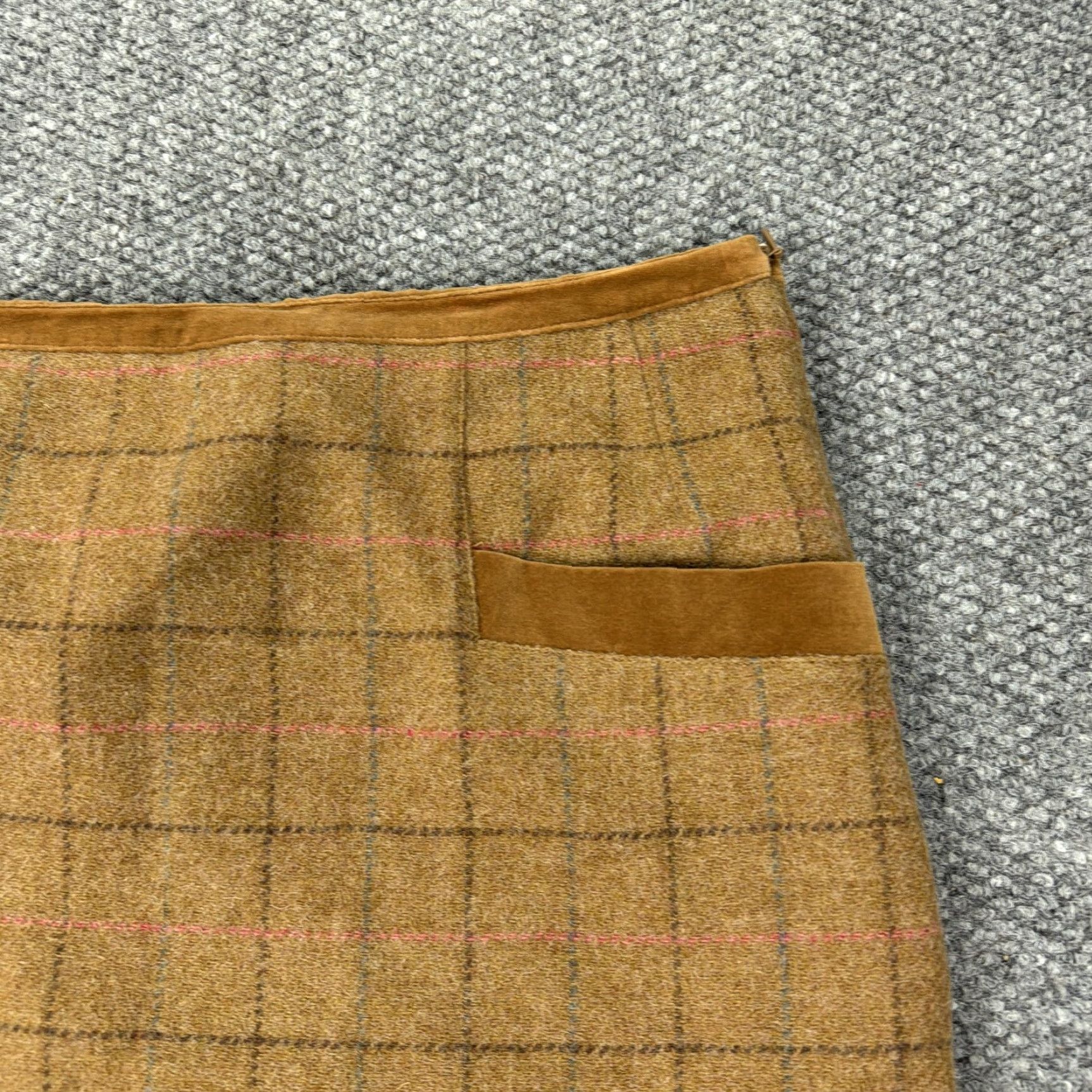 Vintage Joules Skirt 12 Brown Tan Check Wool Blend Pockets Mini X Camilla Womens Size 34" / US 12 / IT 48 - 2 Thumbnail