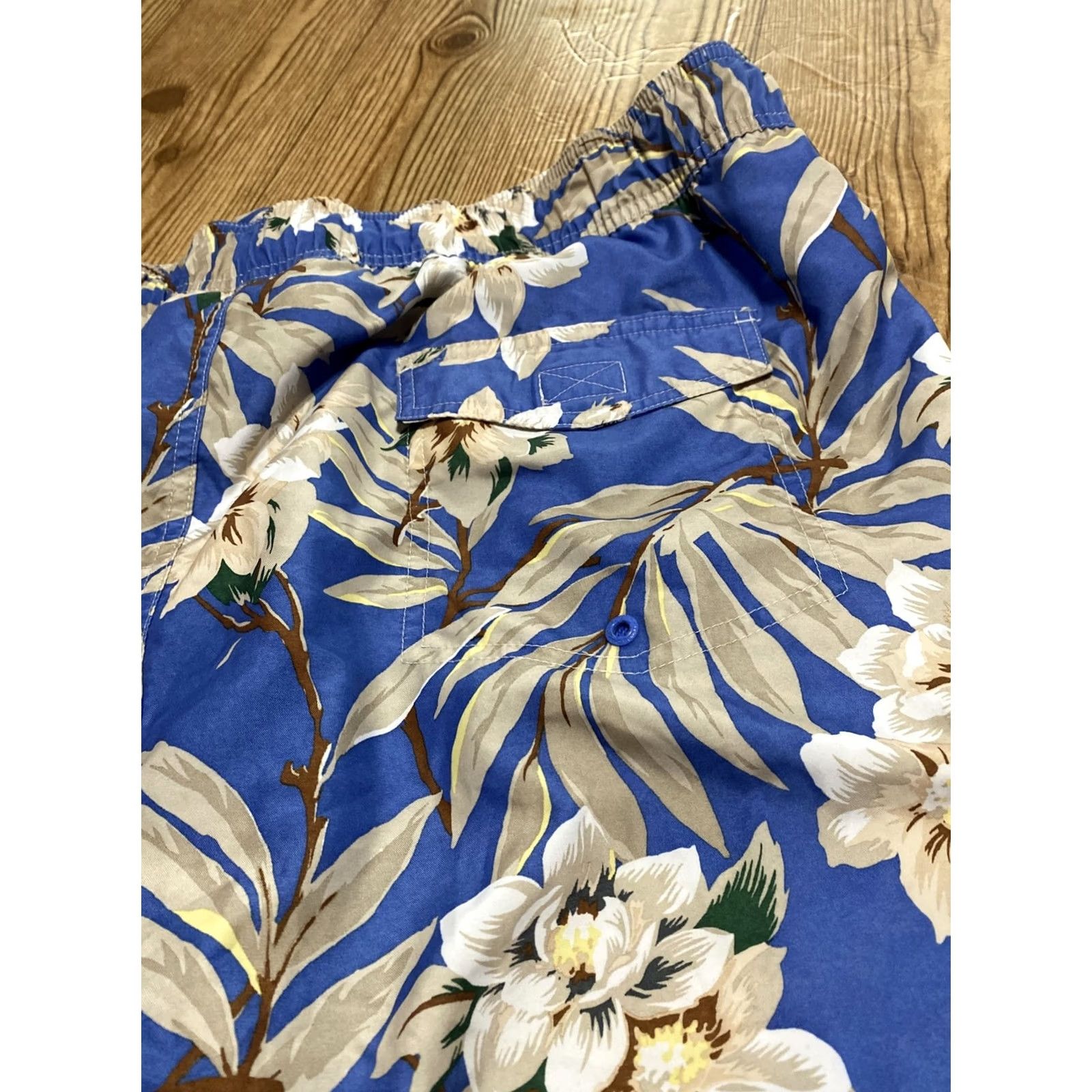 Chaps Chaps Hawaiian Floral Swim Shorts Trunks Swimsuit XL 9" inseam Blue Size US 36 / EU 52 - 5 Thumbnail