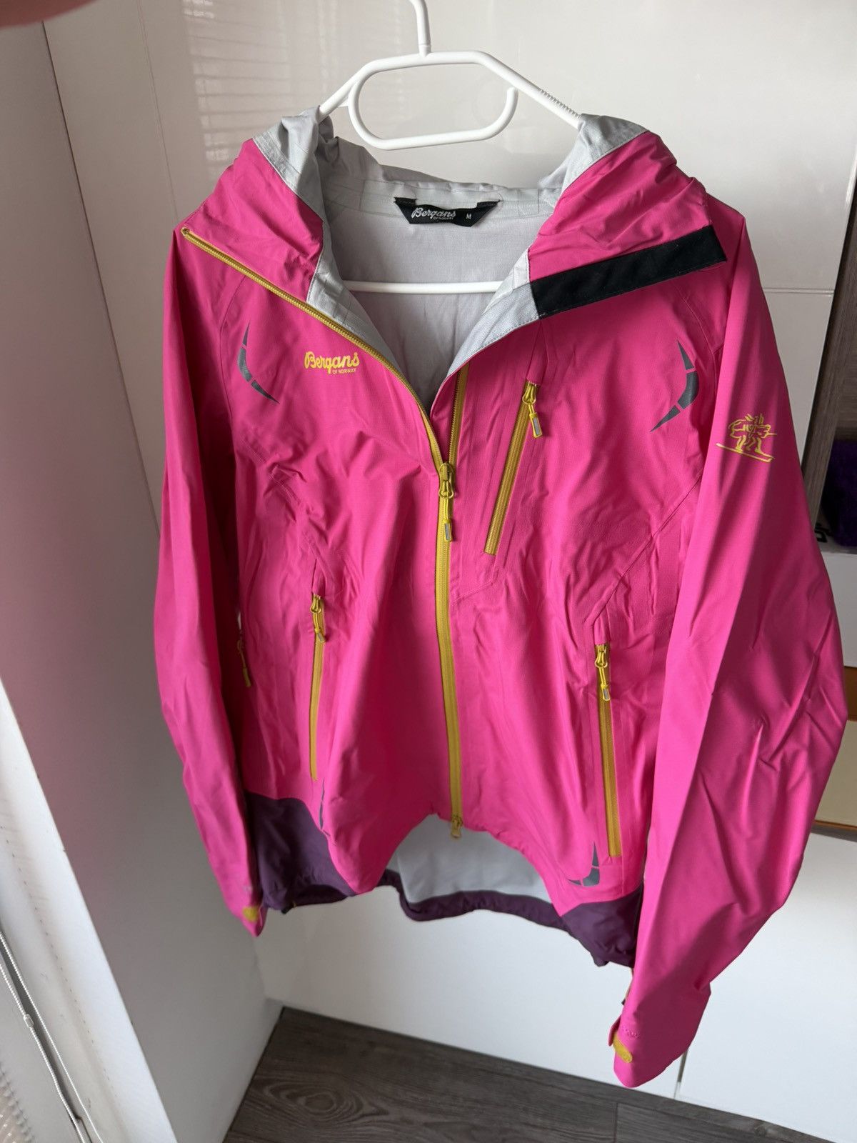 Bergans of Norway Bergans Of Norway Dermizax Waterproof Ski Storen Lady Jacket Size M / US 6-8 / IT 42-44 - 20 Thumbnail