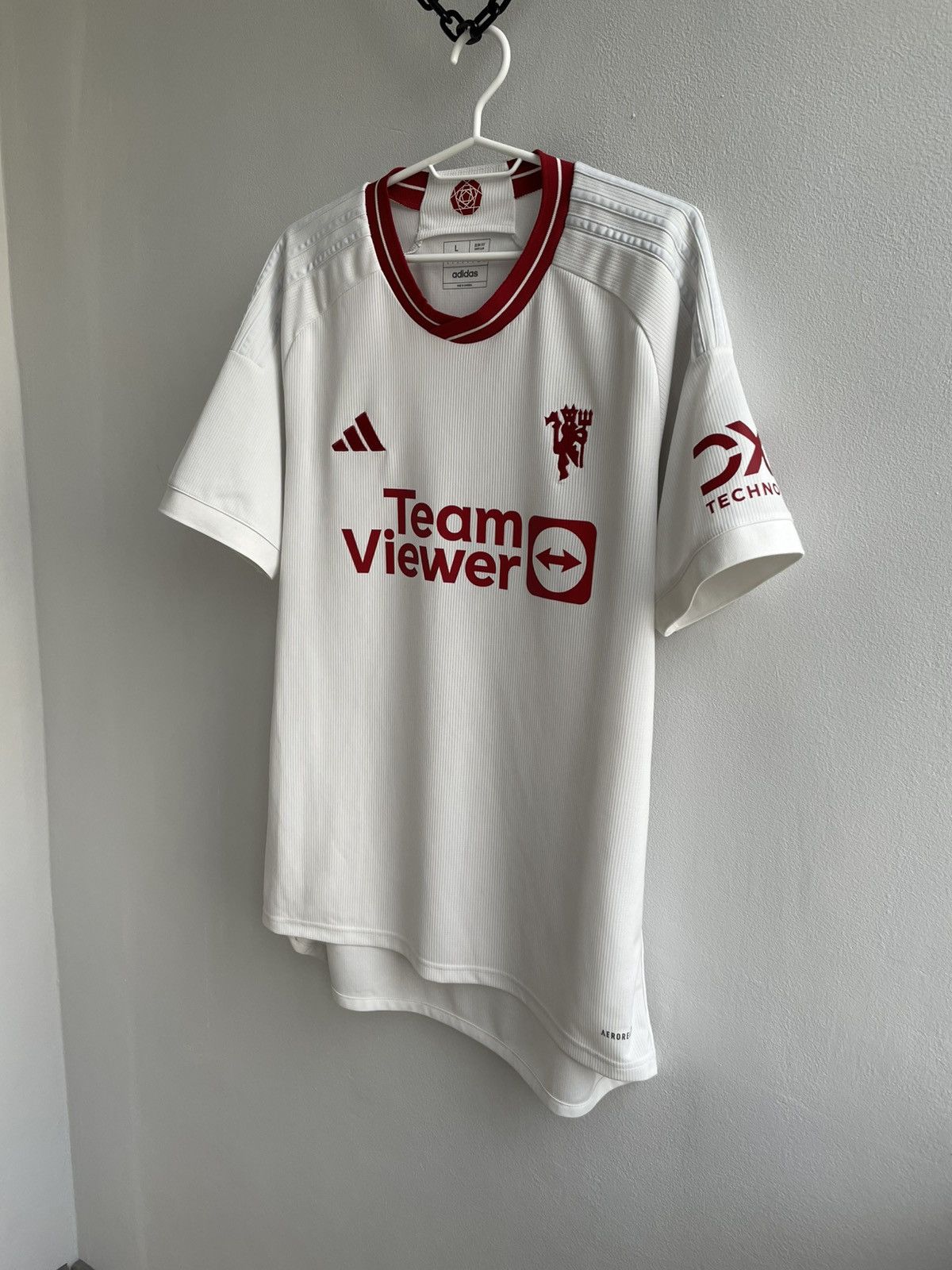 Other MANCHESTER UNITED 2023 2024 SOCCER FOOTBALL SHIRT 29H001 Size US L / EU 52-54 / 3 - 2 Thumbnail