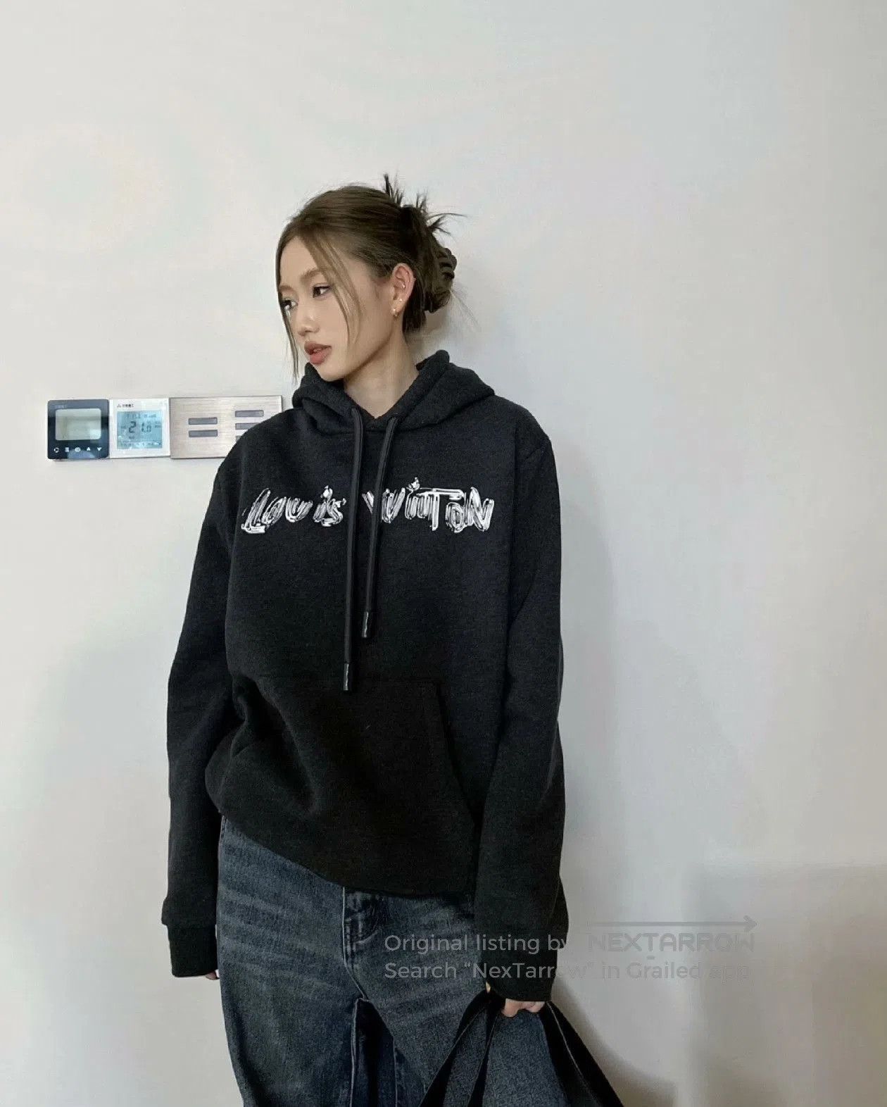 Louis Vuitton Louis Vuitton Graffiti Logo Black Hoodie. Size US XXL / EU 58 / 5 - 5 Thumbnail