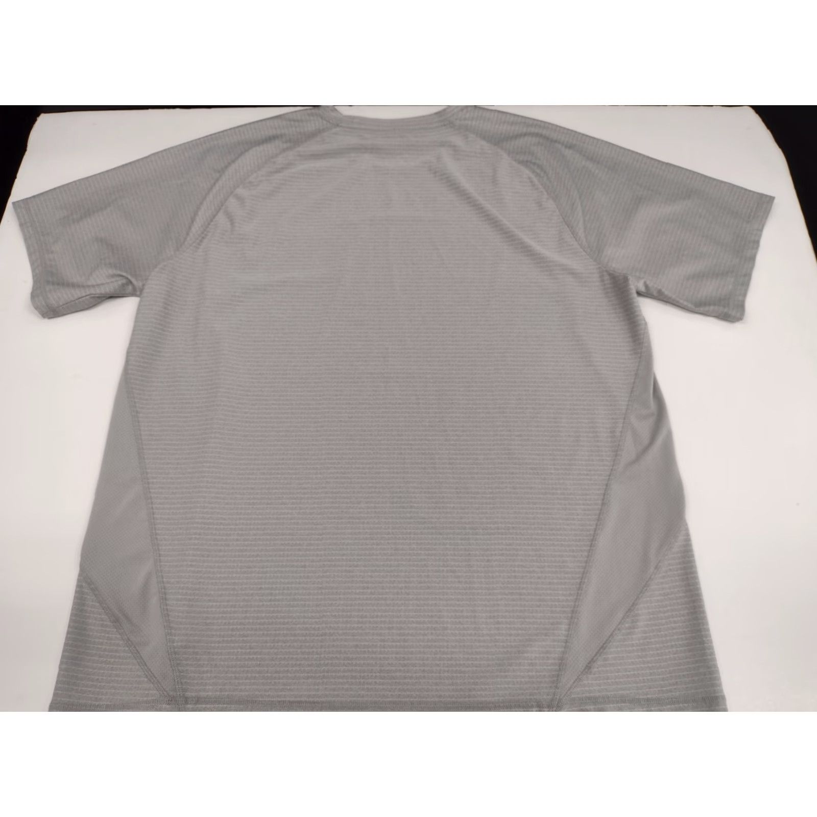 Champion Champion Vapor Performance Athletic Tee T Shirt Mens 2XL Gray Short Sleeve #1413 Size US XXL / EU 58 / 5 - 3 Thumbnail