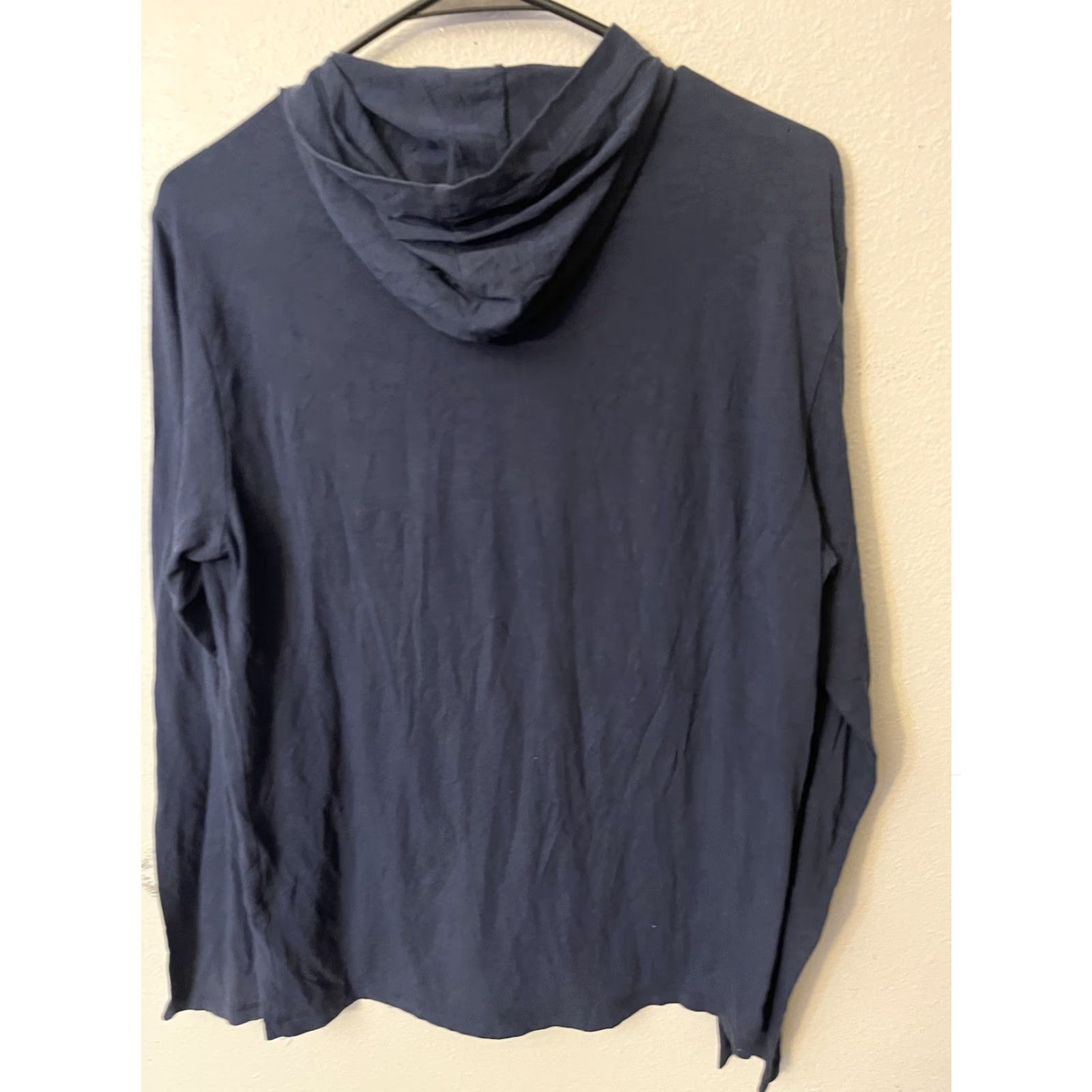 Vineyard Vines Vineyard Vines Long Sleeve Hooded T-Shirt Mens Size S Blue All Seasons Casual Cotton Size US S / EU 44-46 / 1 - 3 Thumbnail