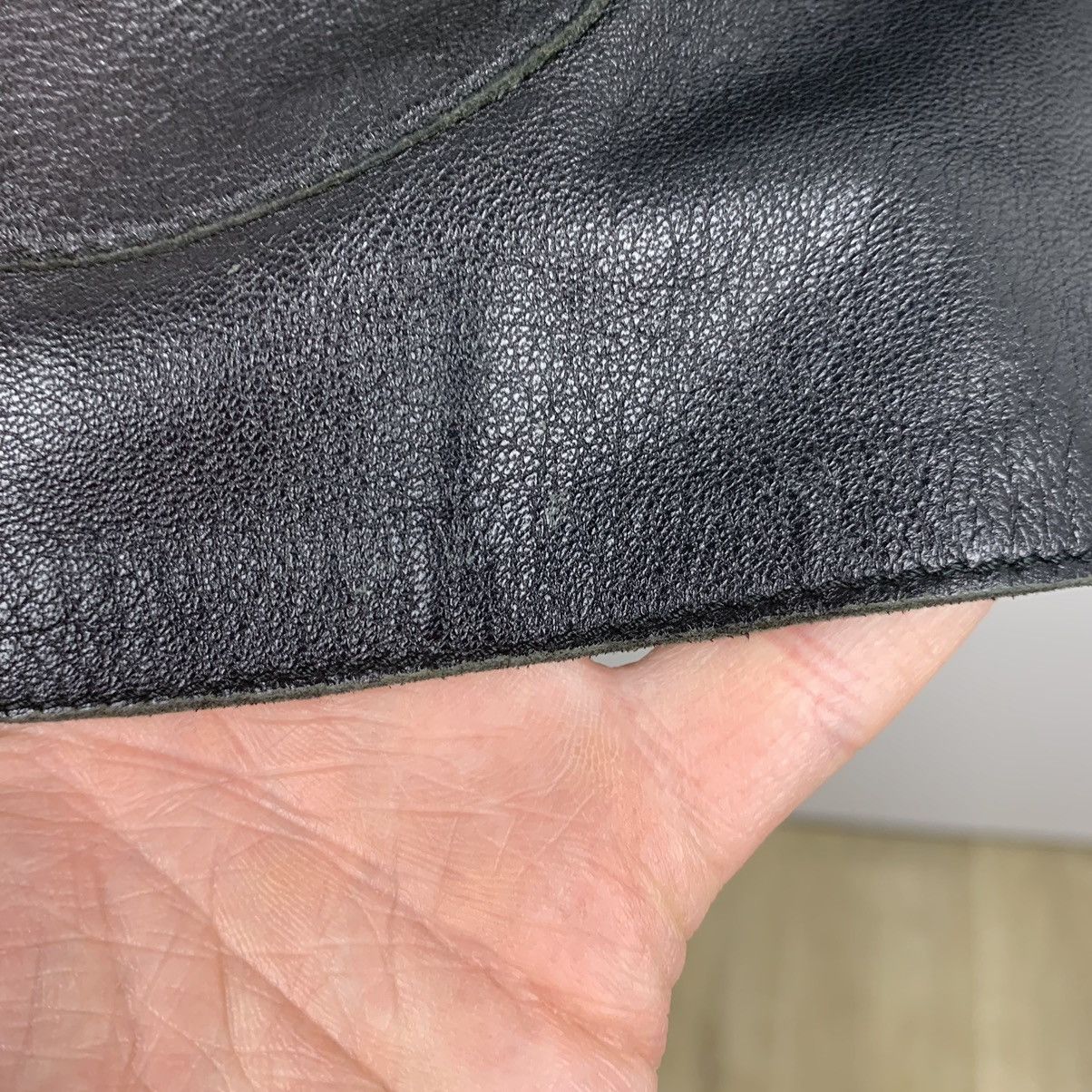 Gianfranco Ferre Vintage Gianfranco Ferre Black Leather Jacket Y2K Size 52 Size US L / EU 52-54 / 3 - 18 Thumbnail