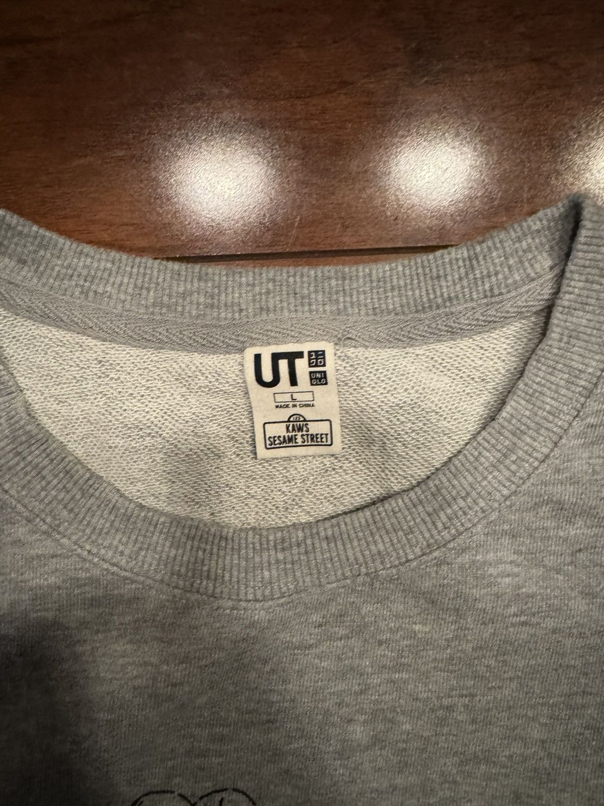 Kaws × Uniqlo KAWS x Uniqlo x Sesame Street Crewneck Sweatshirt Size US L / EU 52-54 / 3 - 2 Thumbnail