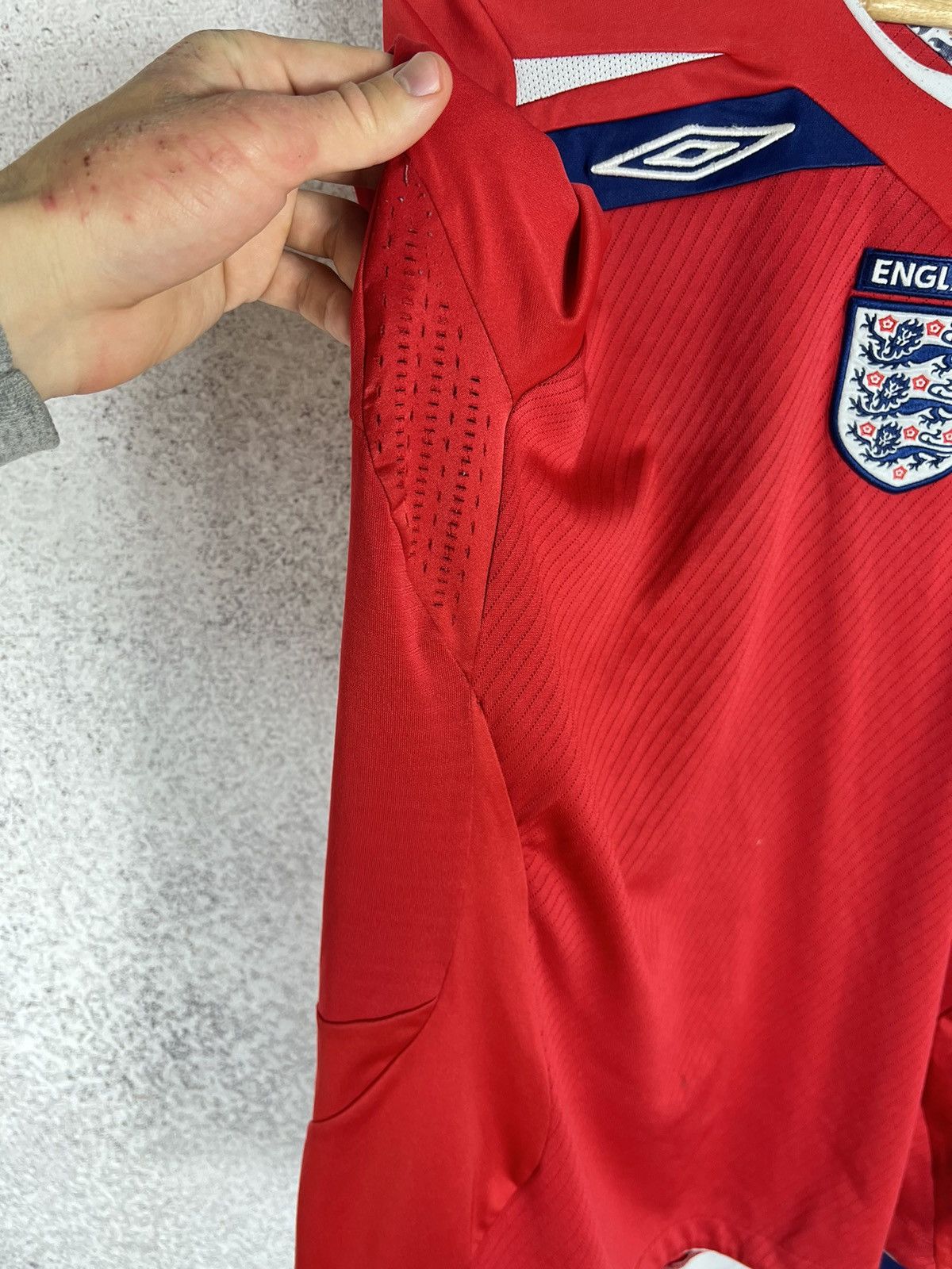 Umbro Vintage Umbro England 2008 Away Soccer Jersey Football Shirt Size US L / EU 52-54 / 3 - 5 Thumbnail