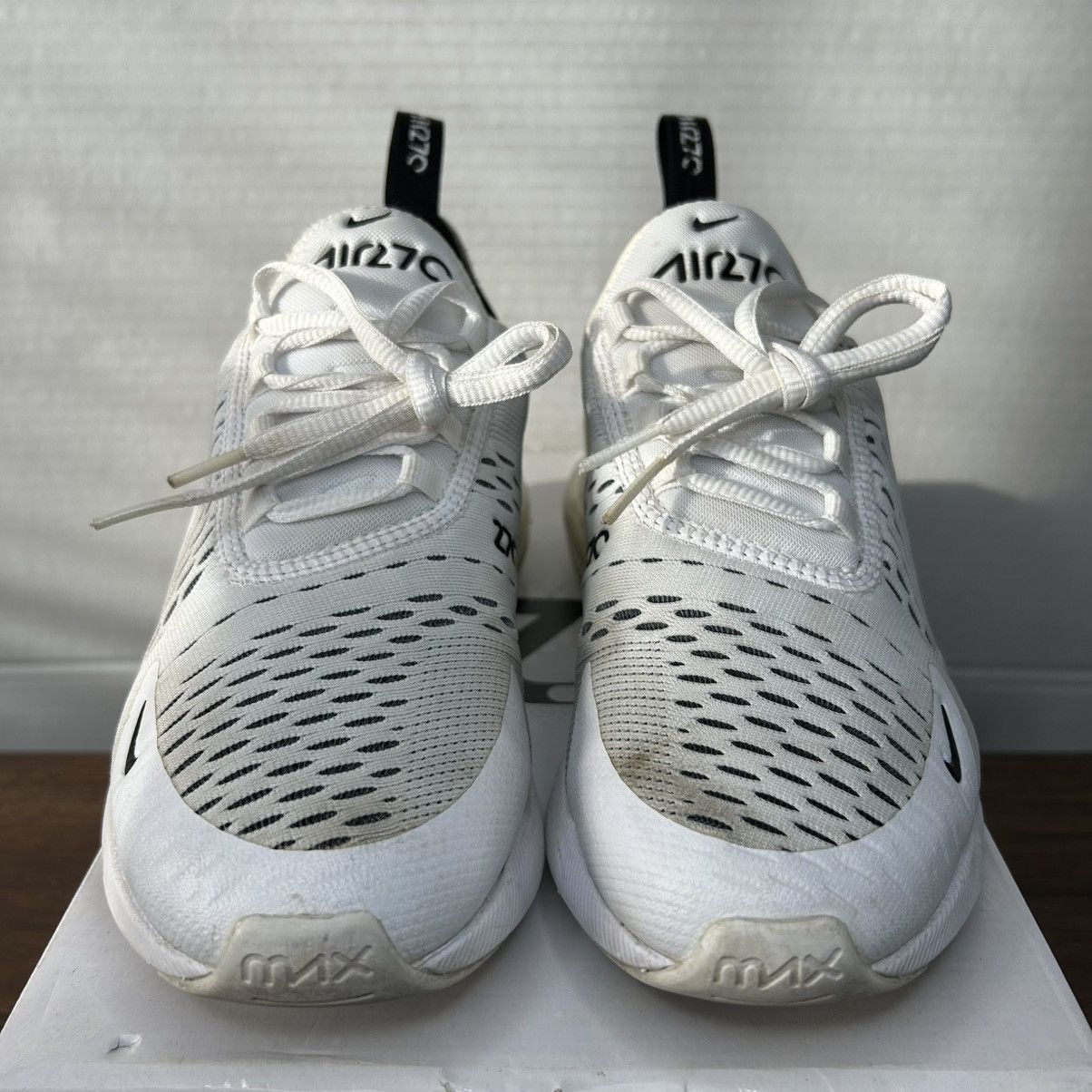 Nike Nike Air Max 270 White and Black Sneakers Women Size 8 Size US 8 / IT 38 - 7 Thumbnail