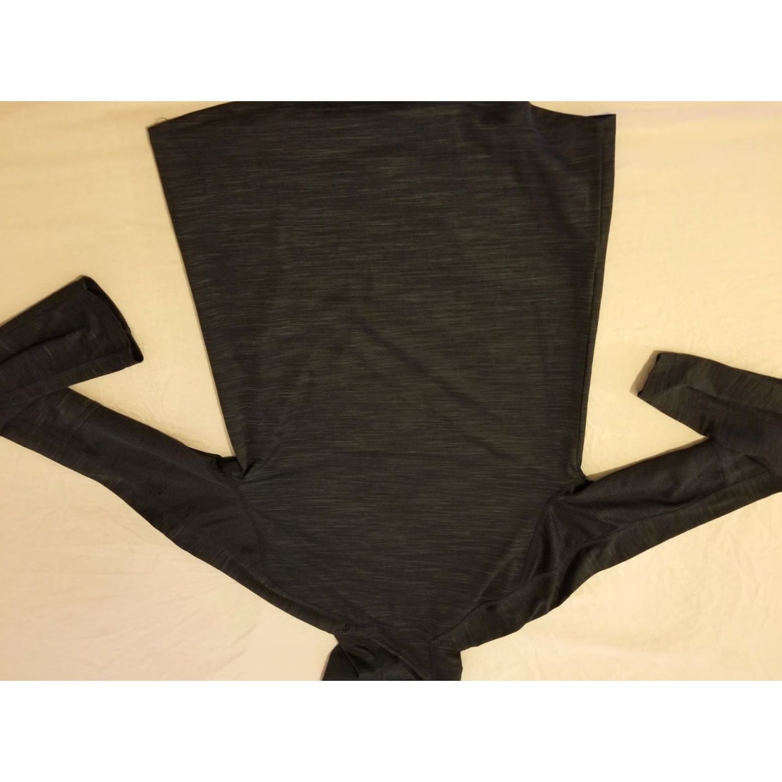 Adidas adidas Shirt Mens Small Grey Athletic Gym Workout Size US S / EU 44-46 / 1 - 7 Thumbnail