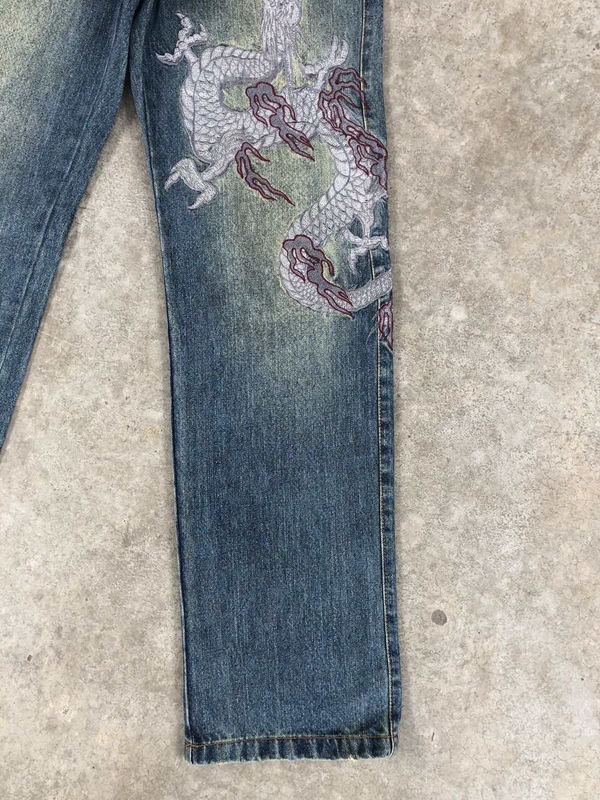 Japanese Brand Japanese Gumu Dragon Embroidered Jeans Distressed Jeans Size US 31 - 7 Thumbnail