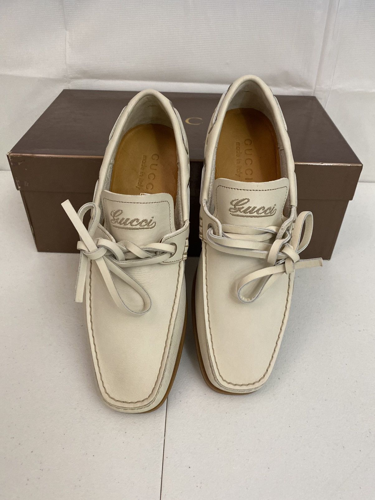 Gucci Gucci 🇮🇹 Runner Up Logo Embroidered Vintage Deck Shoes 39 NEW Size US 9 / IT 39 - 13 Thumbnail