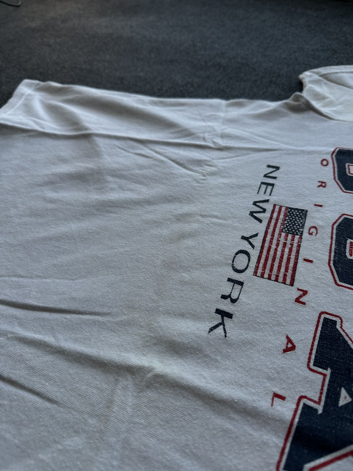 Vintage 🚨USA NEW YORK RARE WHITE DISTRESSED TEE BIG LOGO BOXY FIT Size US S / EU 44-46 / 1 - 10 Thumbnail