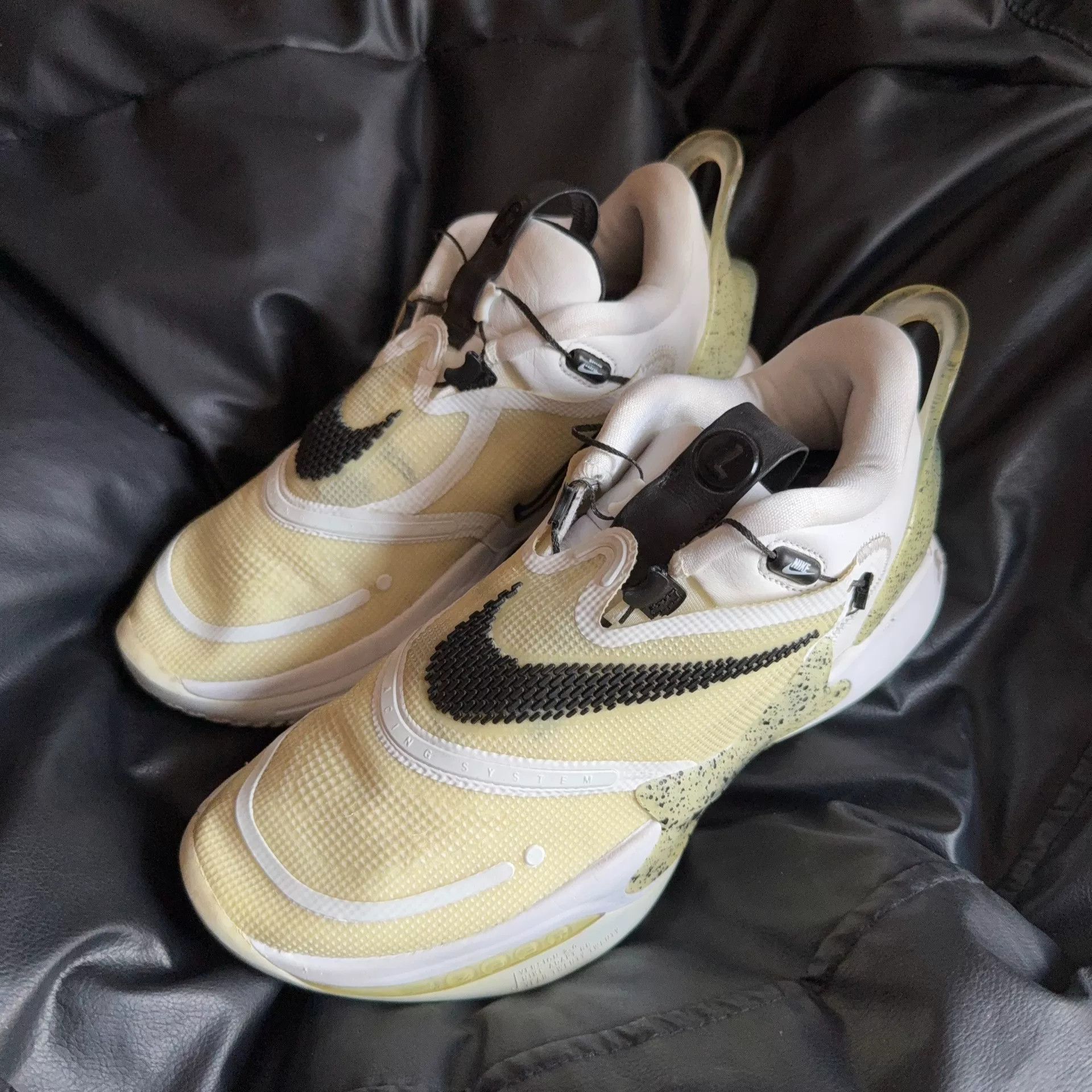 Nike Nike Black Lowtop Sneakers 41 Men Size US 8.5 / EU 41-42 - 1 Thumbnail
