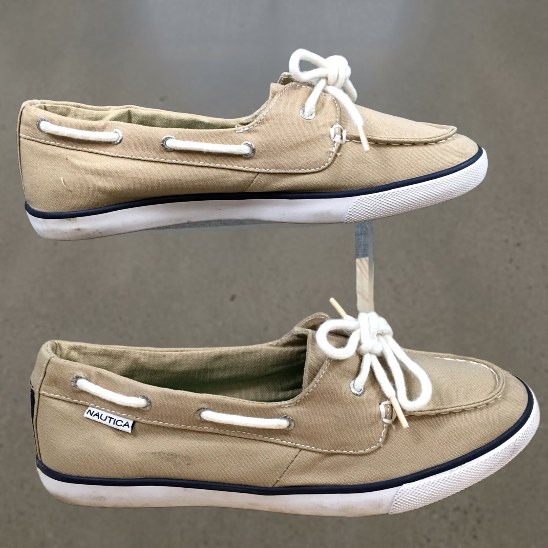 Nautica Nautica Shoes Womens 7.5 Pinecrest Boat Beige Slip On Moc Toe Low Top Casual Shoe Mens/ Womens Size M / US 6-8 / IT 42-44 - 1 Thumbnail