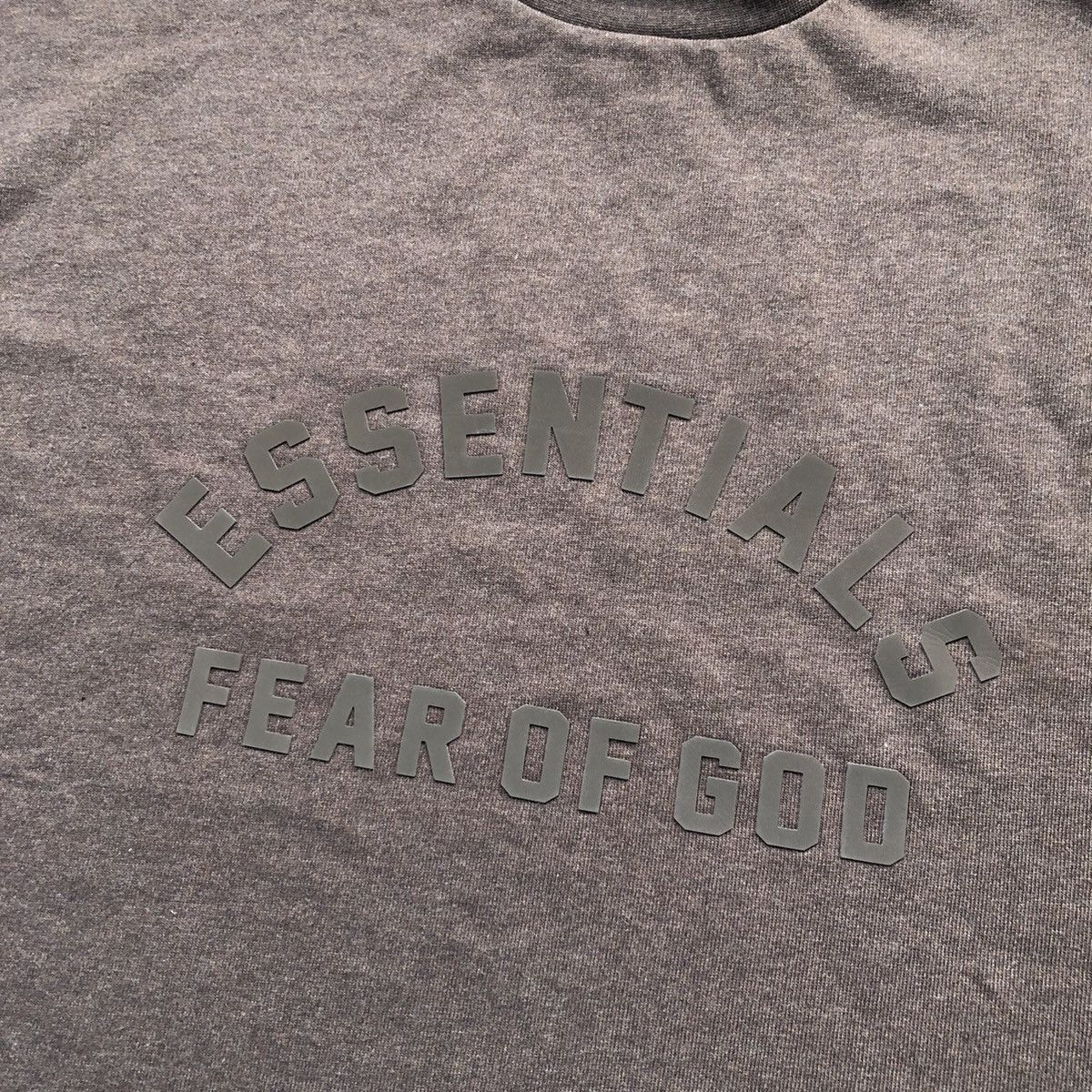 Essentials × Fear of God Fear of God Essentials Heavy S/S “Heather Wood” Tee Size US XXS / EU 40 - 4 Thumbnail