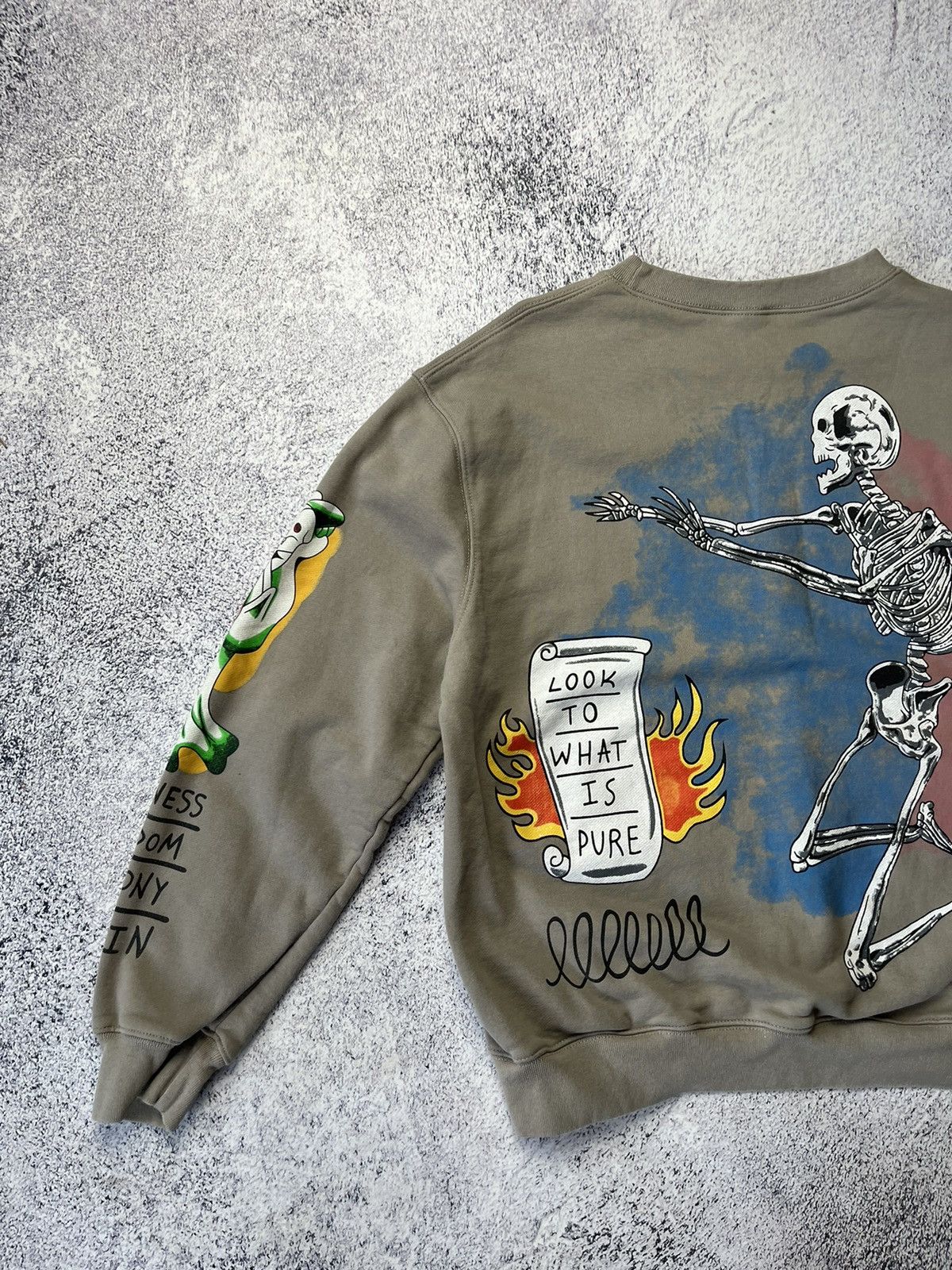 Vintage Vintage Kanye I Am Loving Awareness Sweatshirt Size US M / EU 48-50 / 2 - 16 Thumbnail