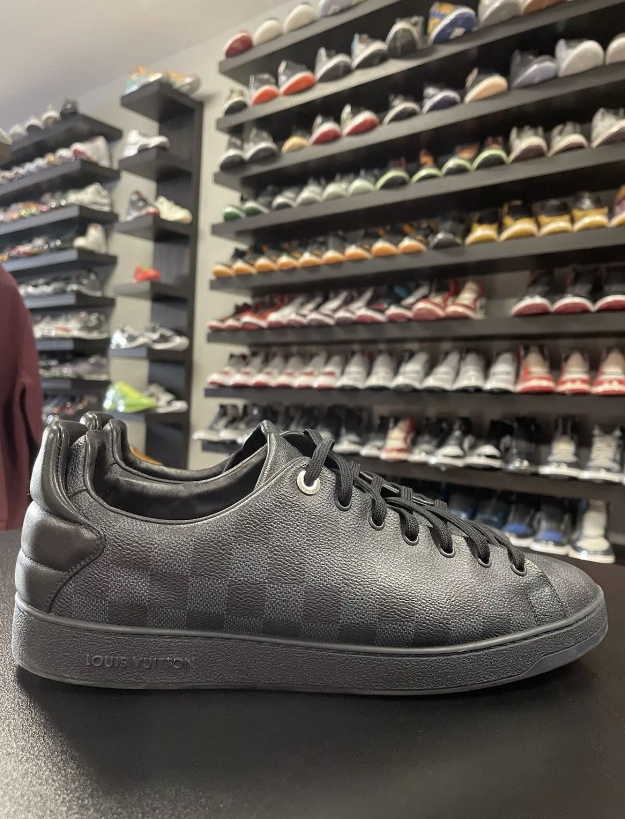 Louis Vuitton Size 10.5LV/11.5US - Louis Vuitton Damier FrontLow Canvas Size US 11.5 / EU 44-45 - 3 Thumbnail