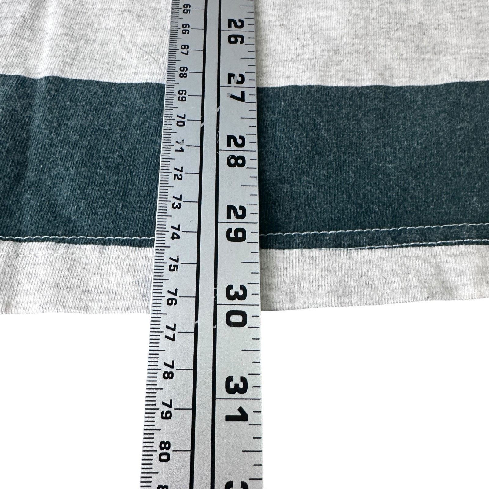 Disney Vintage Disney Pooh Piglet 100 Acre Wood T-Shirt Mens L Gray Size US L / EU 52-54 / 3 - 8 Thumbnail