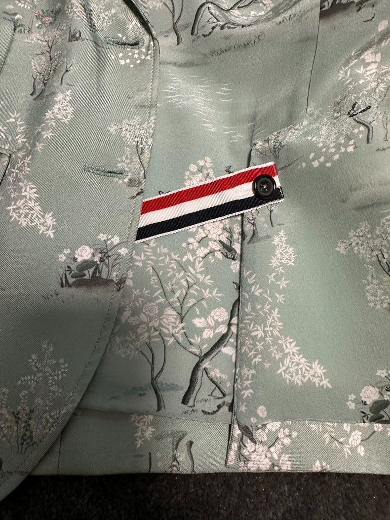 Thom Browne Thom Browne Embroidered silk suit Size XS / US 0-2 / IT 36-38 - 4 Thumbnail