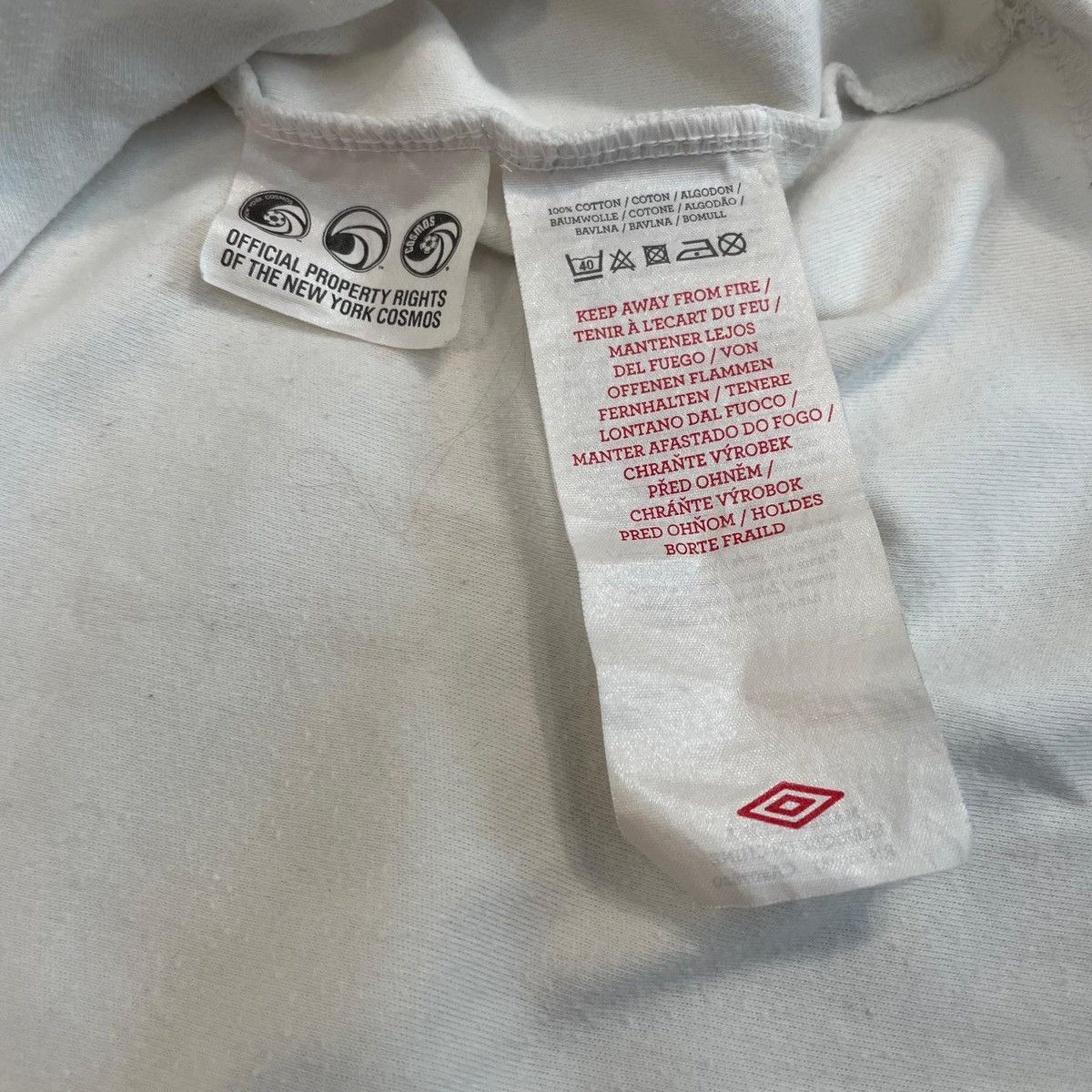 Umbro Vintage Umbro New York Cosmos Tee T-shirt y2k #10 Pele Size US L / EU 52-54 / 3 - 6 Thumbnail