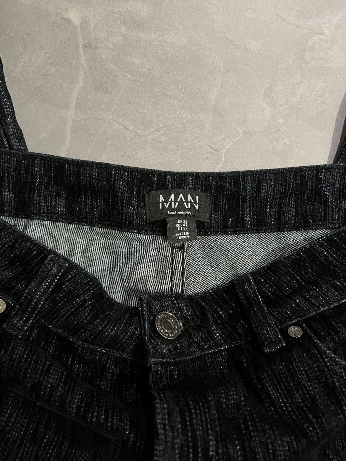 Vintage Distressed Dark Flared Jeans / Balenciaga Style / Retro Y2K Size US 34 / EU 50 - 7 Thumbnail