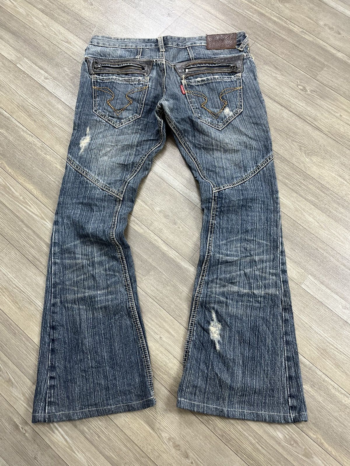 Tornado Mart 2000s Tornado Mart Washed Spiral Distressed Flared Jeans Lgb Size US 33 - 22 Thumbnail