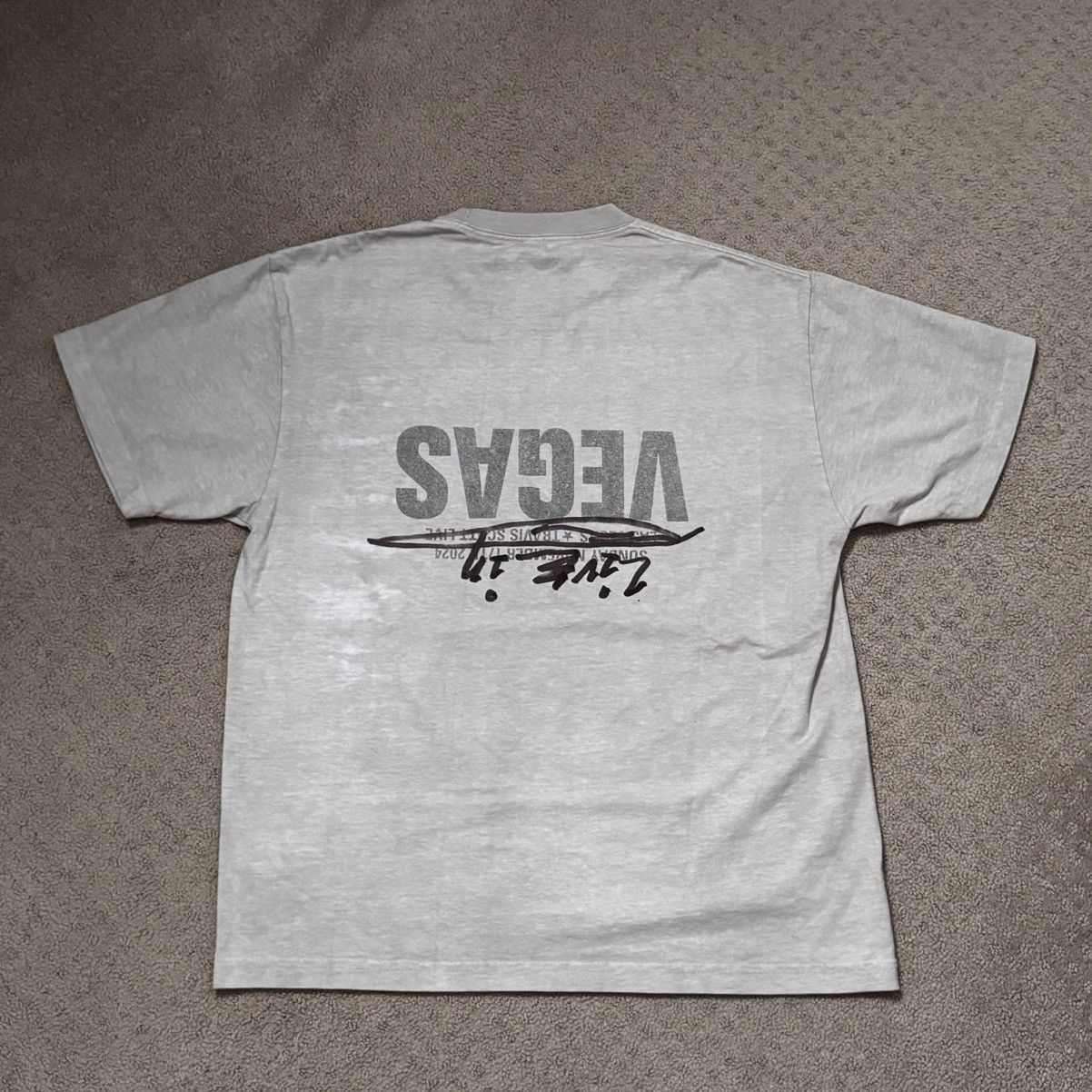 Travis Scott Travis Scott Ralph Steadman Sketch Tee Complex Con Size US L / EU 52-54 / 3 - 2 Thumbnail