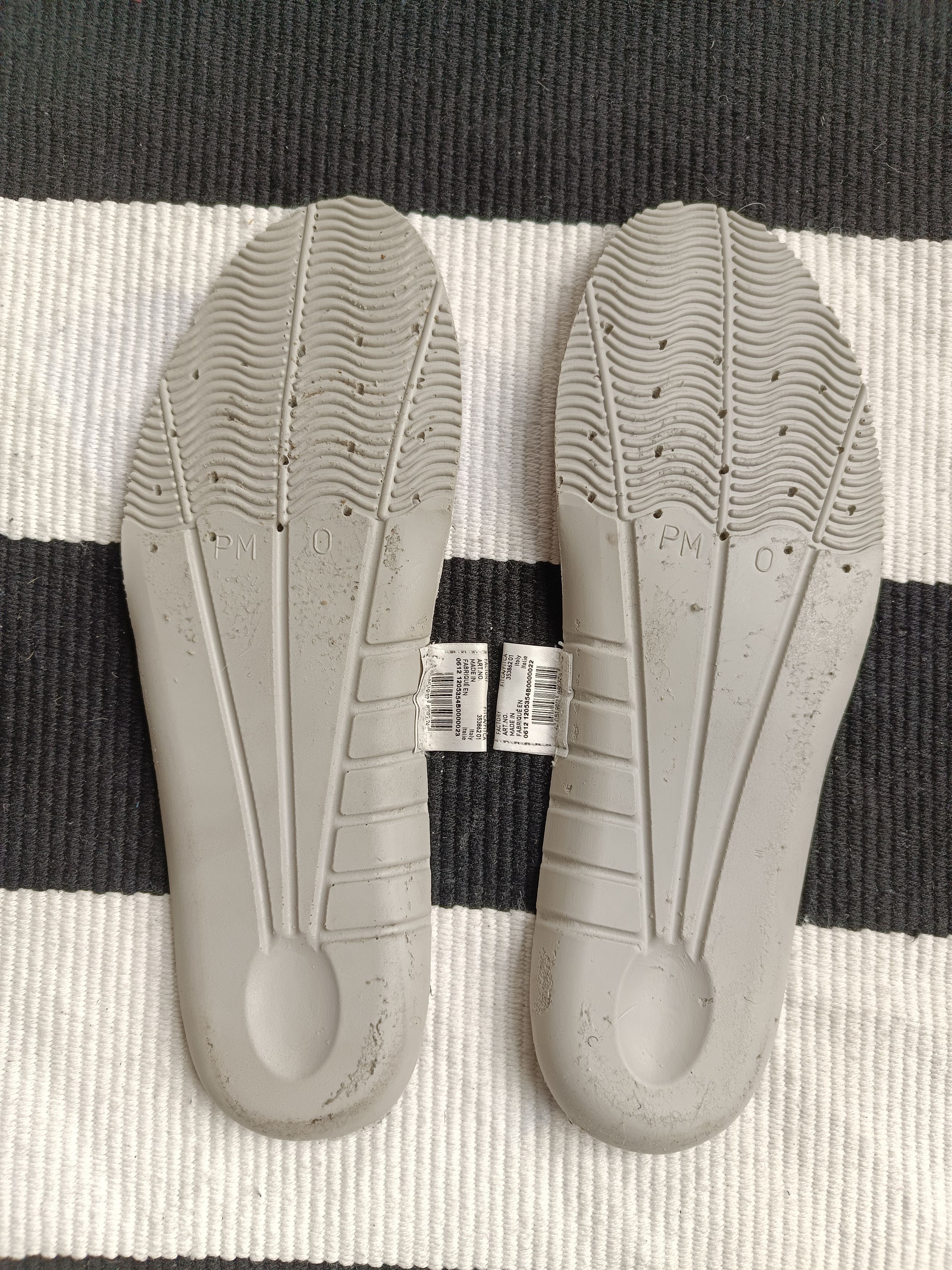 Alexander McQueen × Puma Puma x Alexander McQueen silver high top sneakers Size US 8.5 / IT 38.5 - 15 Thumbnail