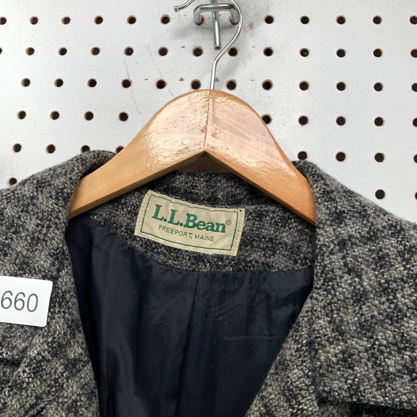 Vintage VINTAGE L.L. Bean Coat Wool Tweed Gray Check Trench COat Large Womens USA Size L / US 10 / IT 46 - 3 Thumbnail