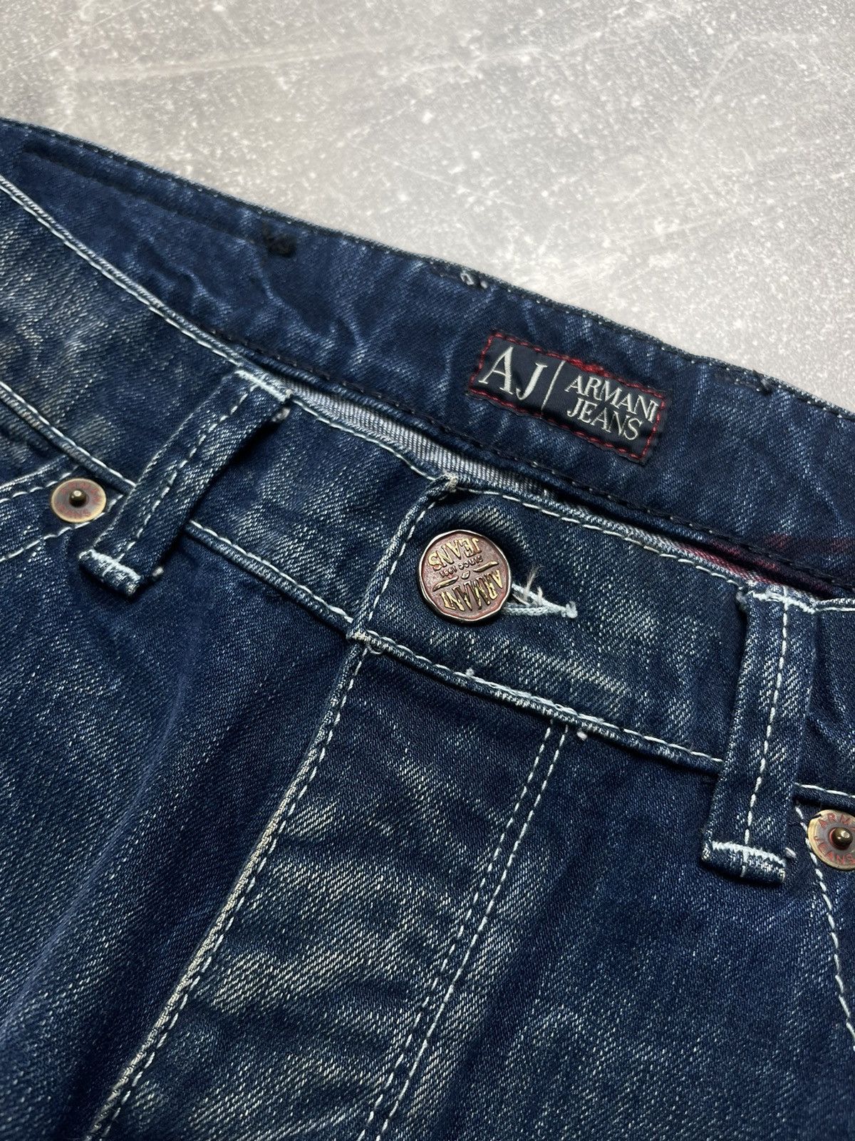 Armani Armani Jeans Vintage Indigo Blue Denim Zipper Pocket Jeans Size US 32 / EU 48 - 10 Thumbnail
