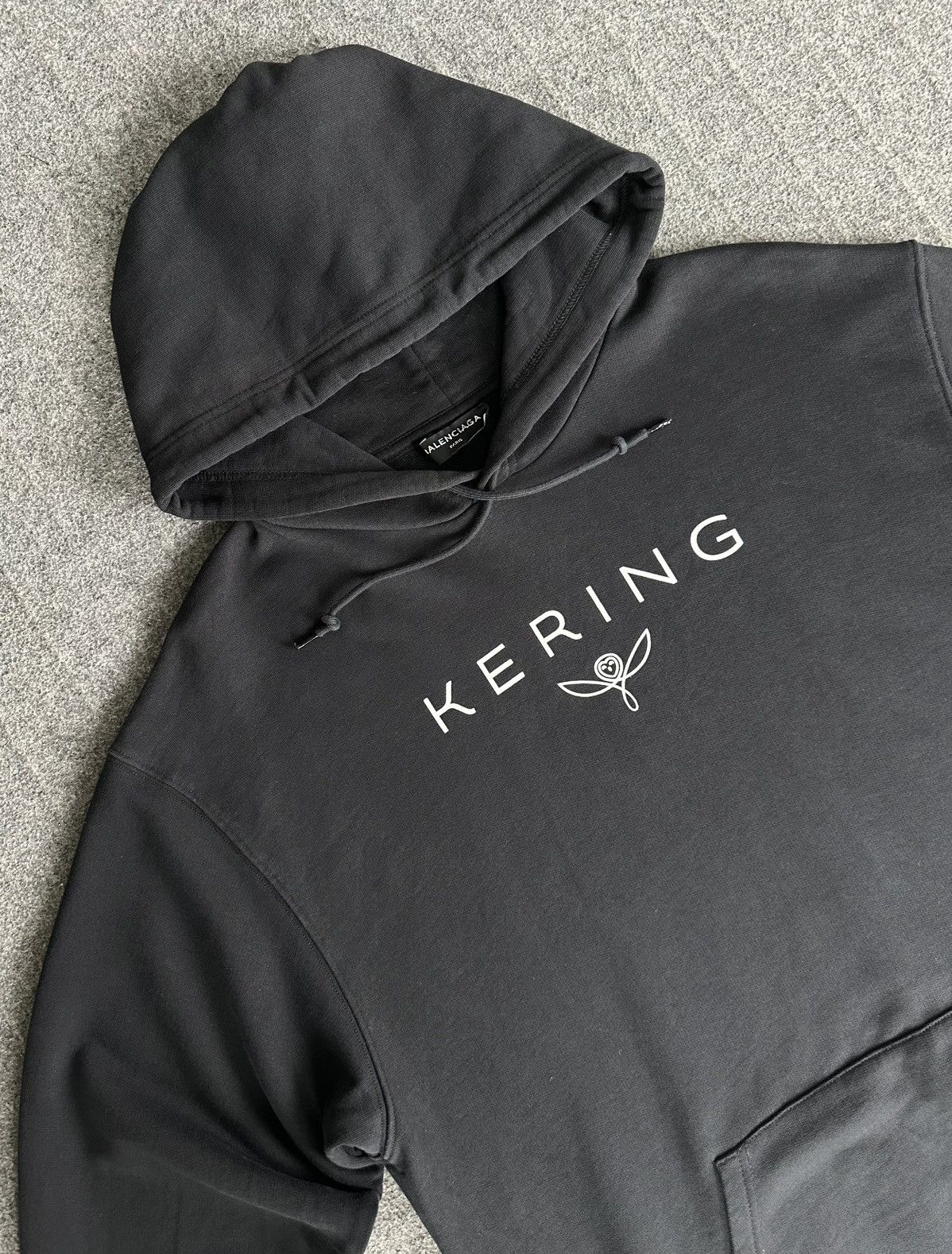 Balenciaga Balenciaga - Demna Gvasalia F/W17 Kering Logo - Hoodie Black Size US XS / EU 42 / 0 - 5 Thumbnail