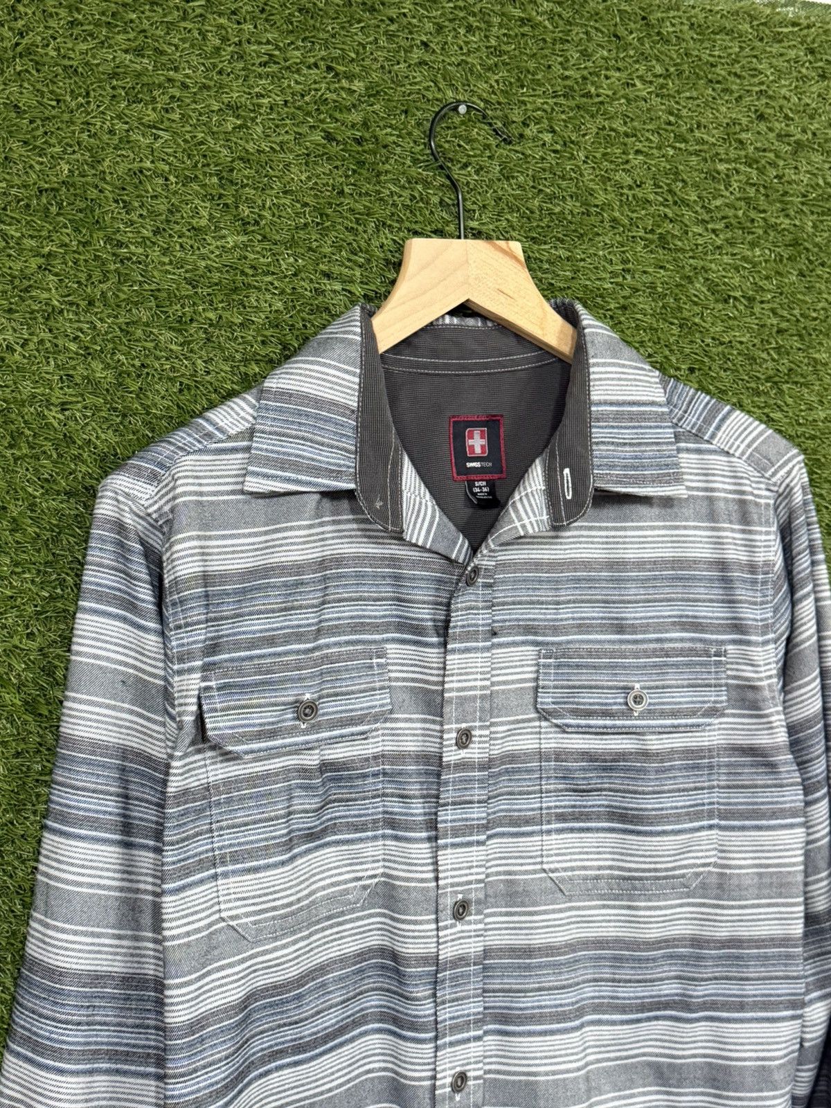 Vintage Vintage Swisstech Swiss Hombre Aztec Work Long Sleeve Shirt Size US S / EU 44-46 / 1 - 2 Thumbnail