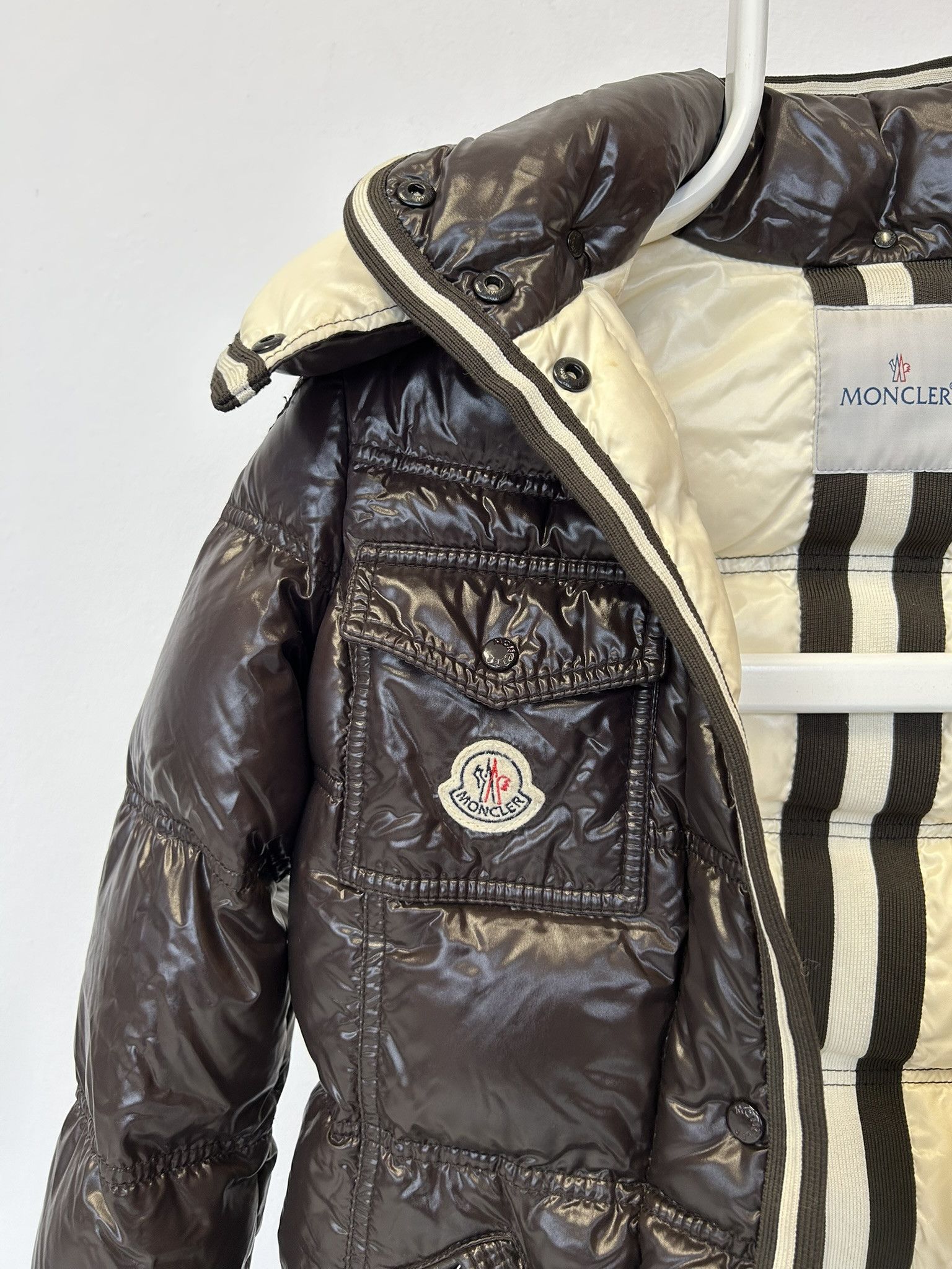 Moncler Moncler quincy hooded puffer jacket with badge Size XS / US 0-2 / IT 36-38 - 5 Thumbnail