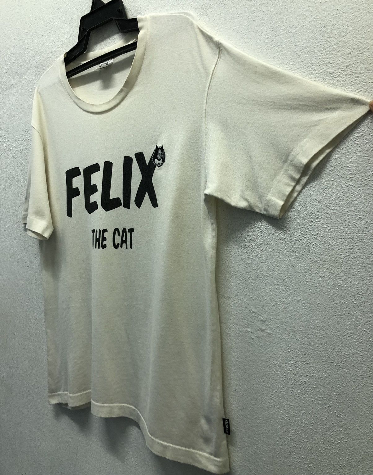 Vintage GU 2019 DreamWorks Felix The Cat T-Shirt Size US L / EU 52-54 / 3 - 6 Thumbnail