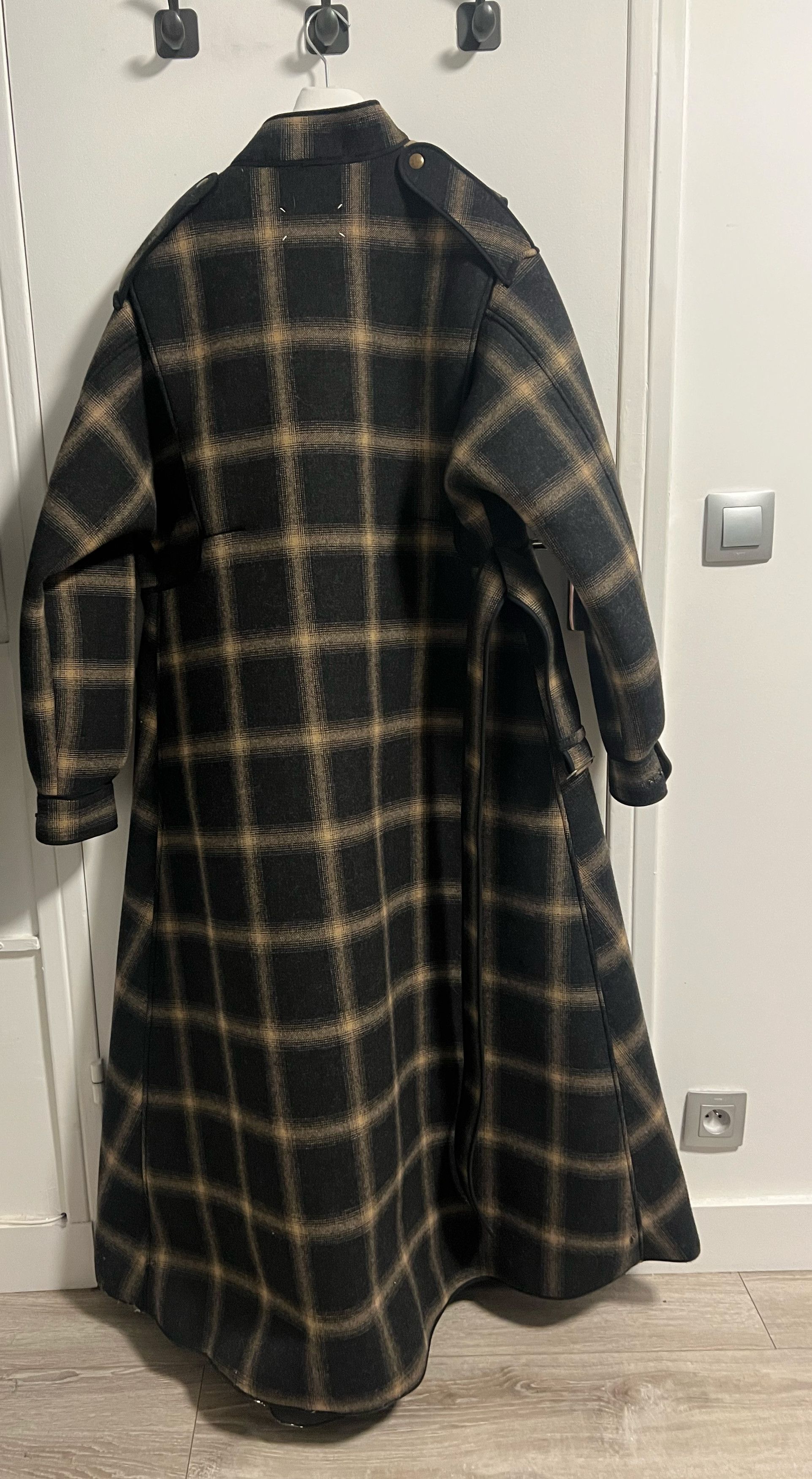 Maison Margiela Maison Margiela White Label Co-ed Wetsuit Coat Size US M / EU 48-50 / 2 - 2 Thumbnail