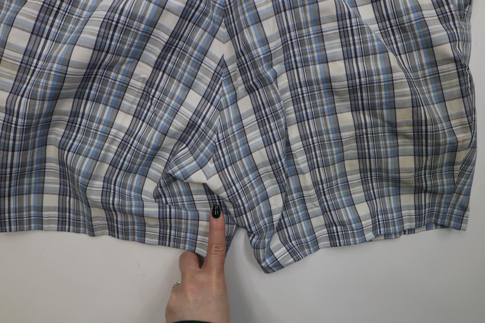 Vintage Vintage 70s Streetwear Above Knee Madras Plaid Chino Shorts Size US 36 / EU 52 - 11 Thumbnail