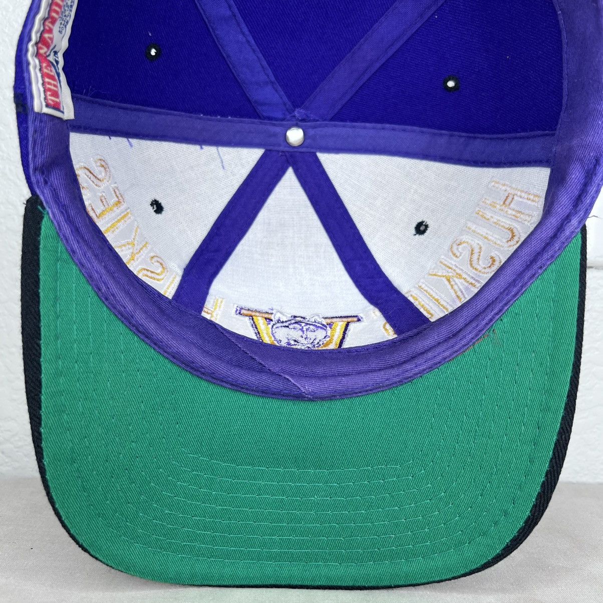 Starter Vintage 1990s Washington Huskies Starter Tri Power Snapback Size ONE SIZE - 12 Thumbnail
