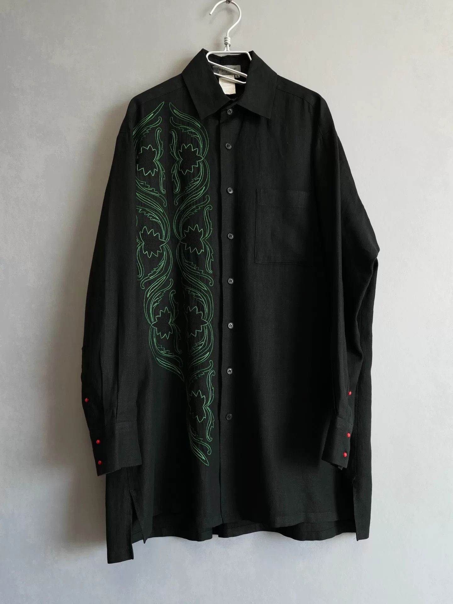 Yohji Yamamoto embroidered black long sleeve shirt Size US M / EU 48-50 / 2 - 1 Thumbnail