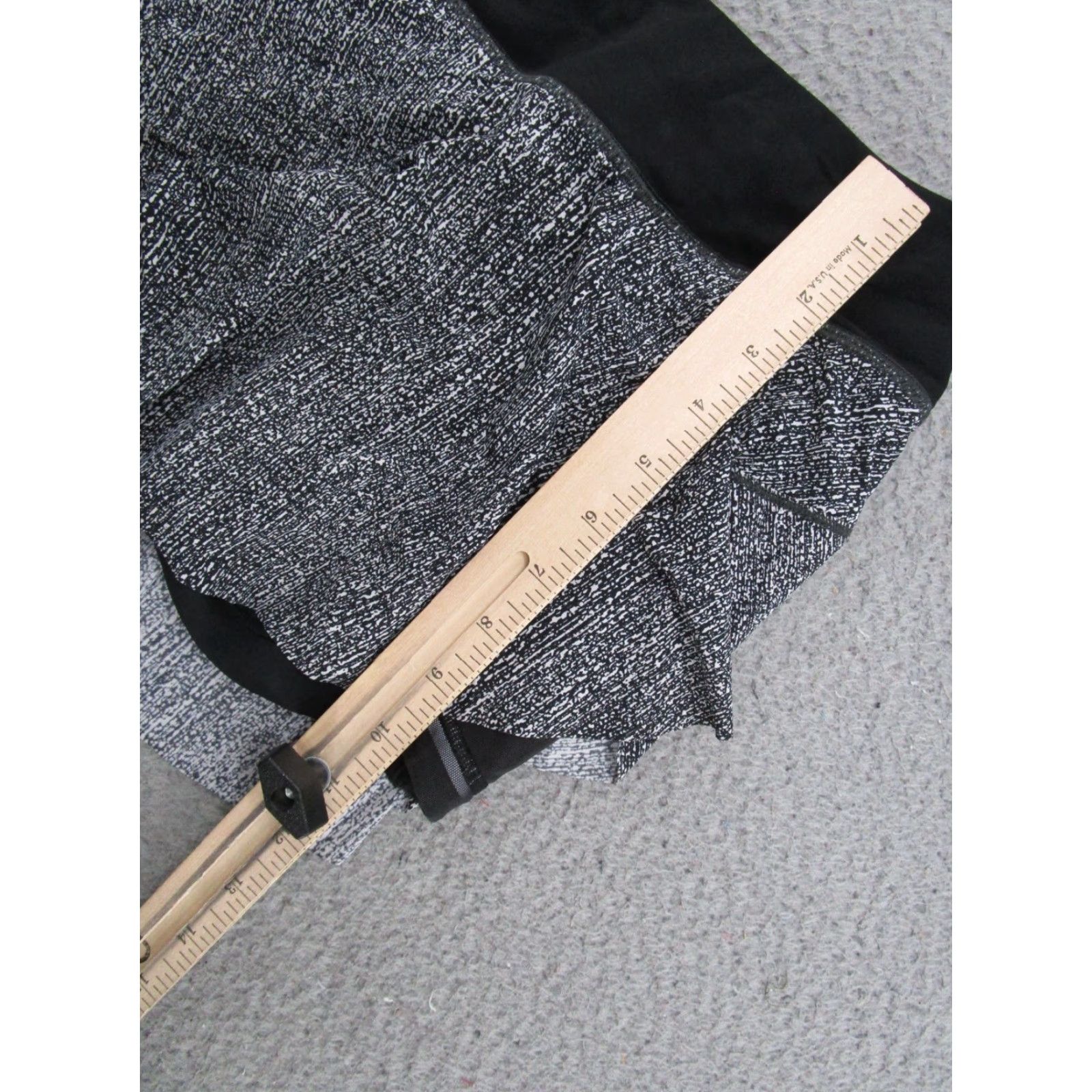 Lululemon Lululemon Skort Tennis Quick Pace Black White Womens Size 2 Zip Pocket Skirt Athletic Athleisure Short Summer Spring Fall Size 26" / US 2 / IT 38 - 5 Thumbnail