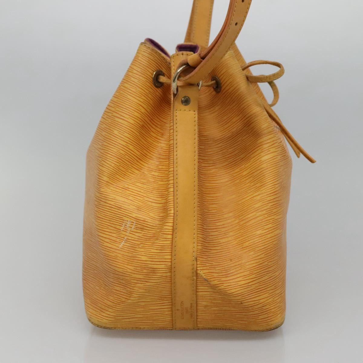 Louis Vuitton LOUIS VUITTON Epi Petit Noe Shoulder Bag Yellow M44109 Size ONE SIZE - 3 Thumbnail