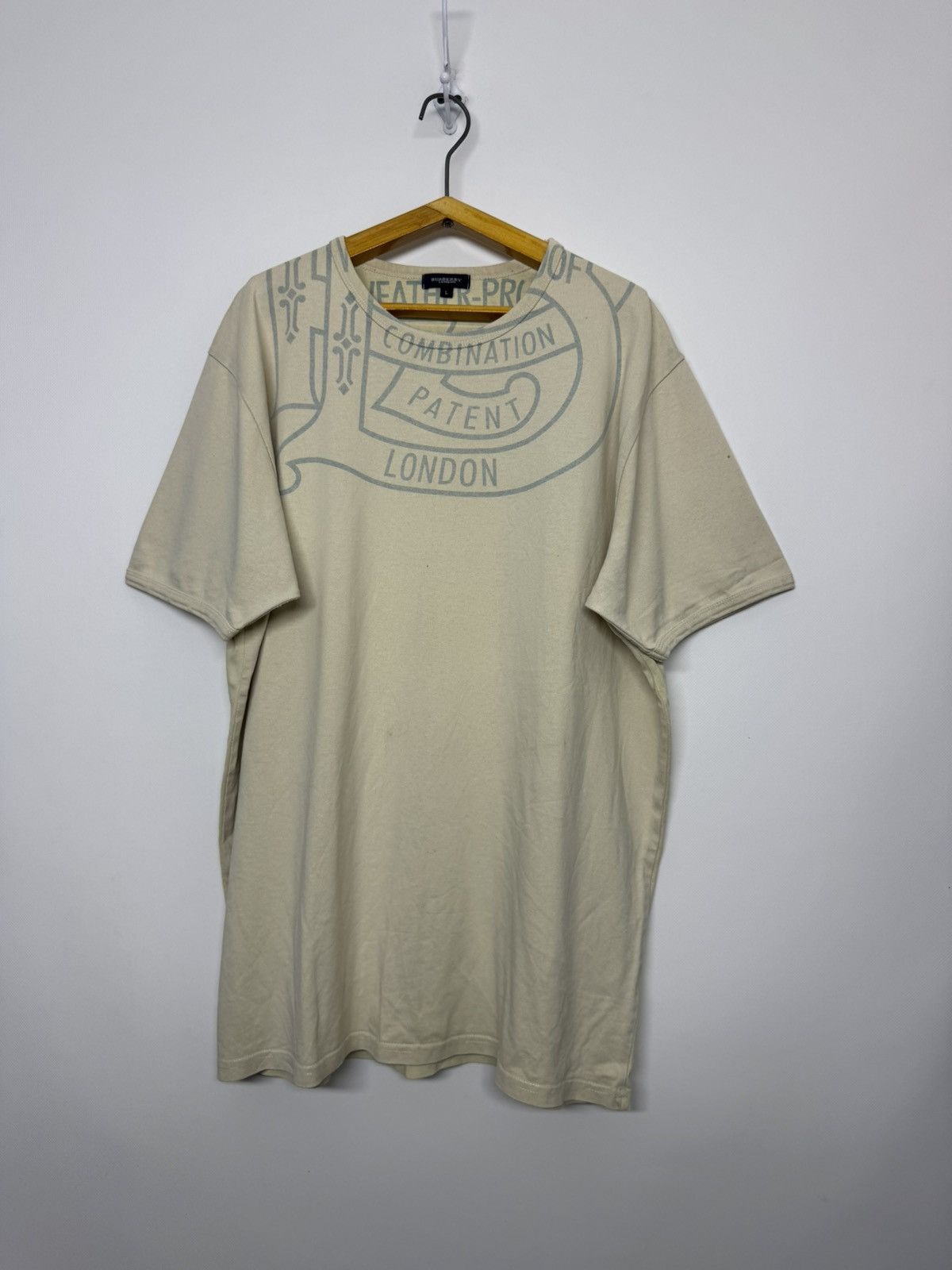 Burberry Vintage Y2k Burberry Big Logo T Shirt Luxury Size US L / EU 52-54 / 3 - 4 Thumbnail