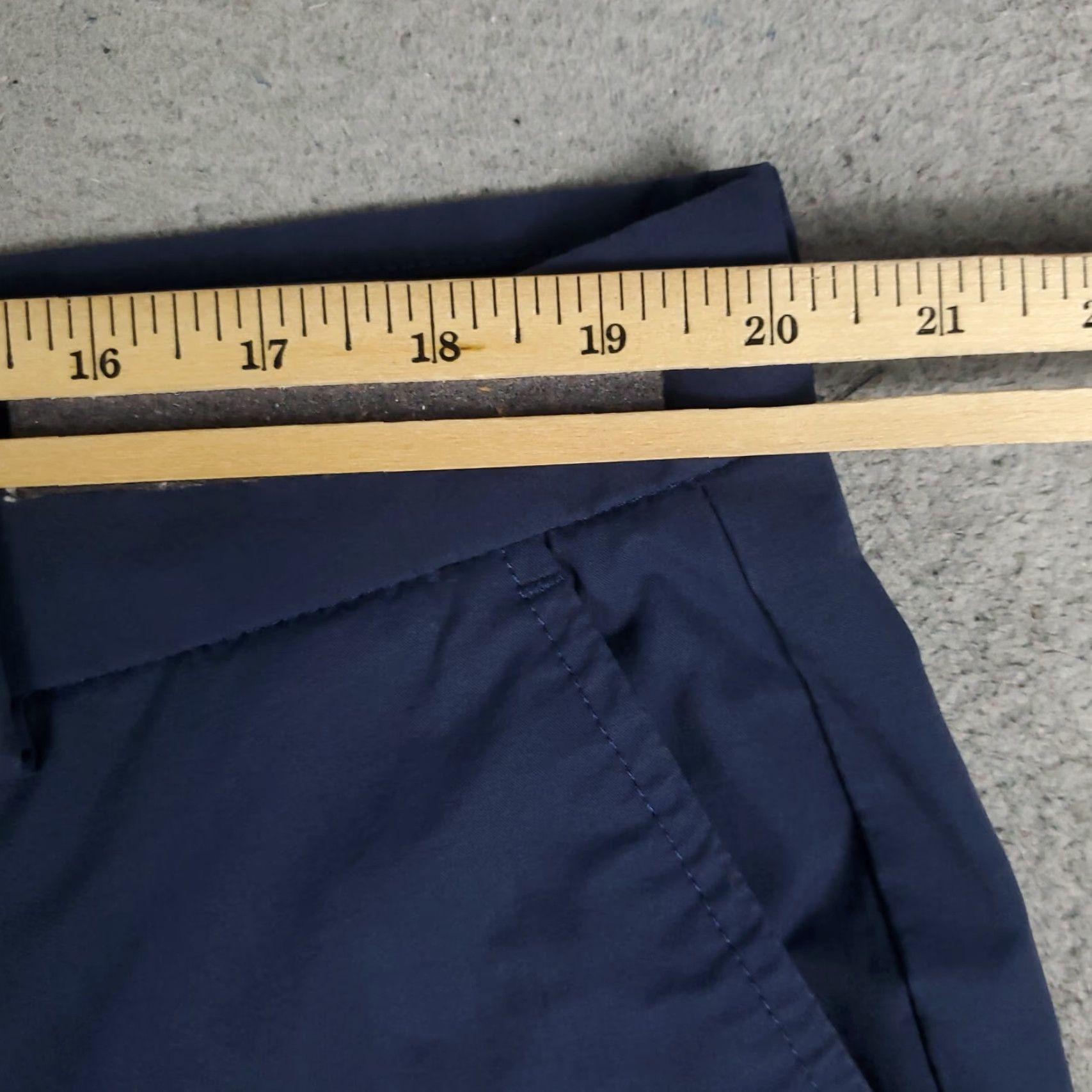 Vineyard Vines Vineyard Vines Shorts Mens Size 40 Flat Front Chino Cotton Nylon Blue Casual Summer Size US 40 / EU 56 - 4 Thumbnail
