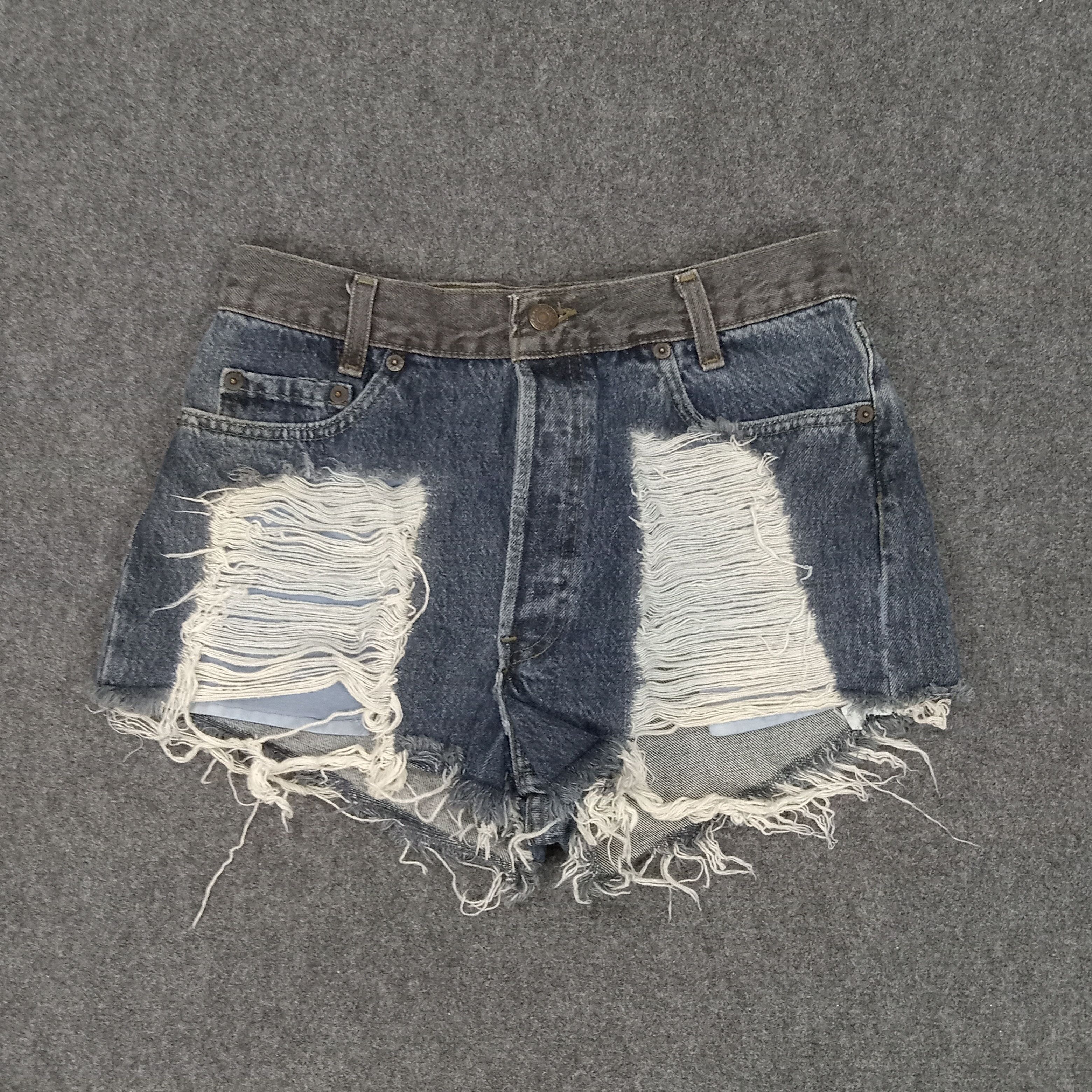 Levi's 501 American Style Distressed Shorts Jeans