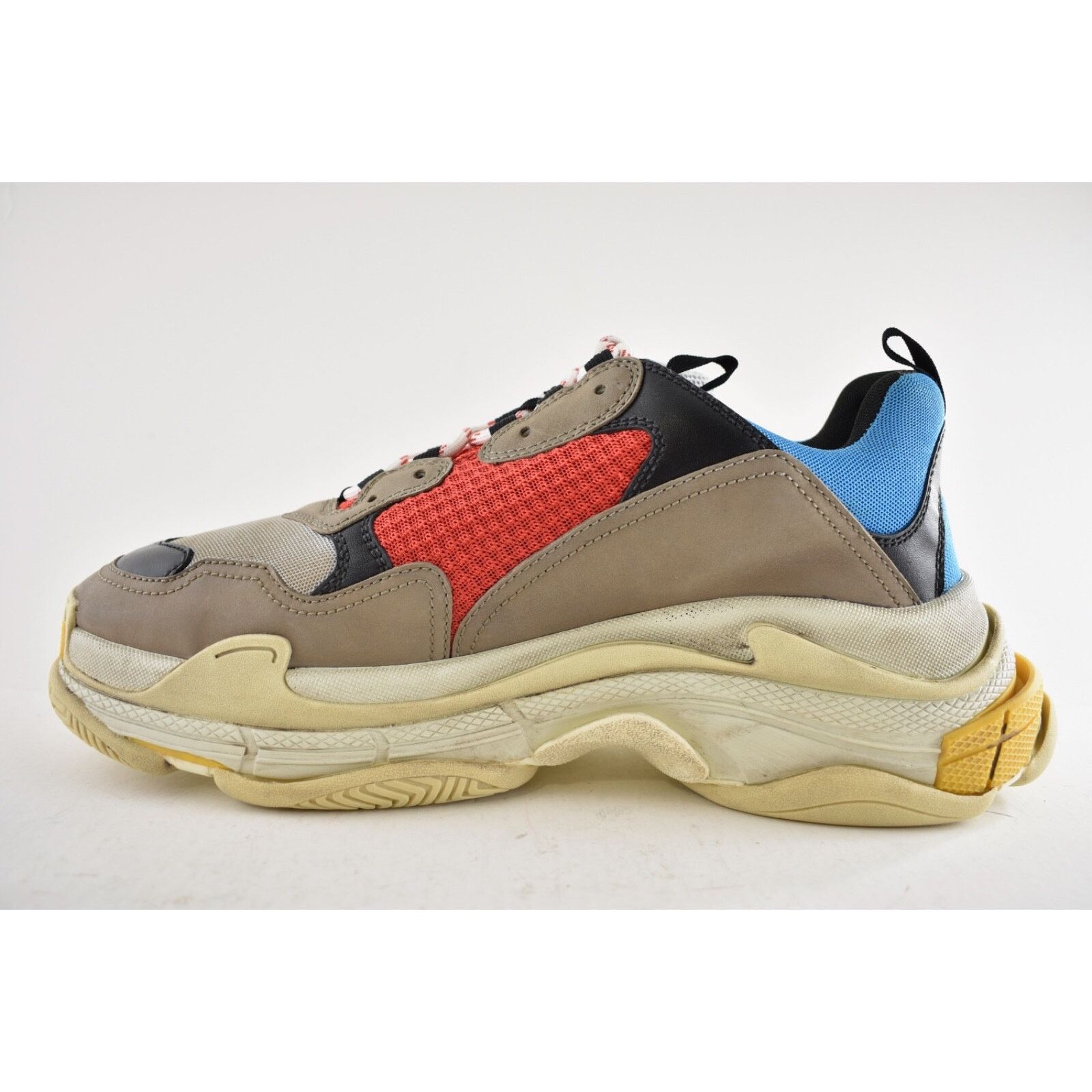 Balenciaga Balenciaga Triple S Sneakers Flat Platform 45 Mens 12 Size US 12 / EU 45 - 10 Thumbnail