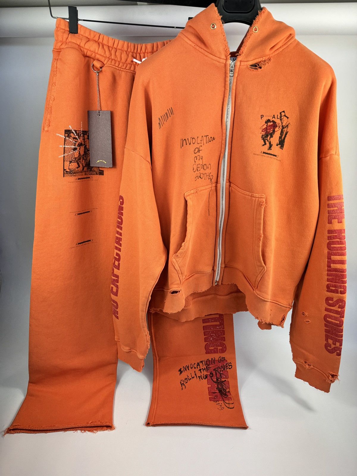 Paly Hollywood STONES NO EXPECTATIONS ZIP HOODIE AND SWEATPANTS Size US XL / EU 56 / 4 - 1 Thumbnail