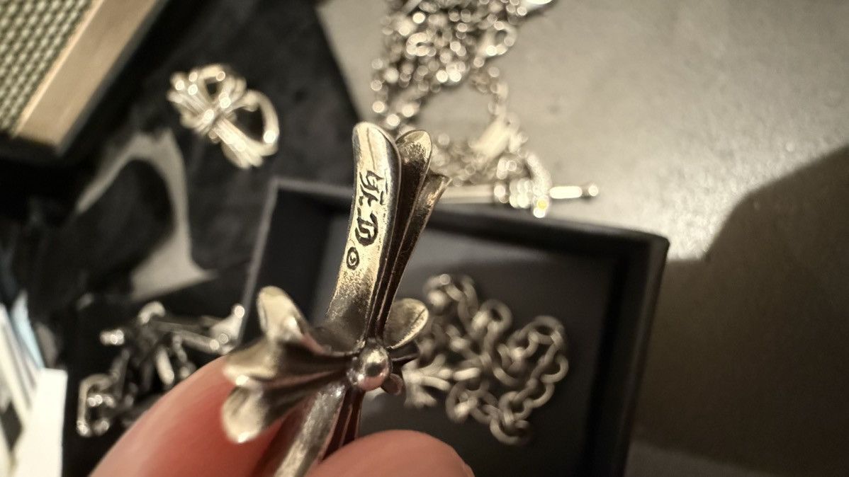 Chrome Hearts Chrome Hearts Emerald Tiny Cross Pendant Size ONE SIZE - 6 Thumbnail