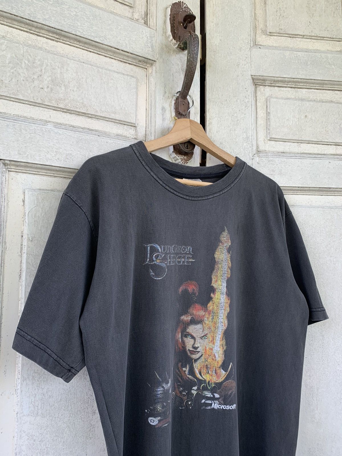 Microsoft × The Game × Vintage Rarely Vintage Dungeon Seige Microsoft Game Size US L / EU 52-54 / 3 - 2 Thumbnail