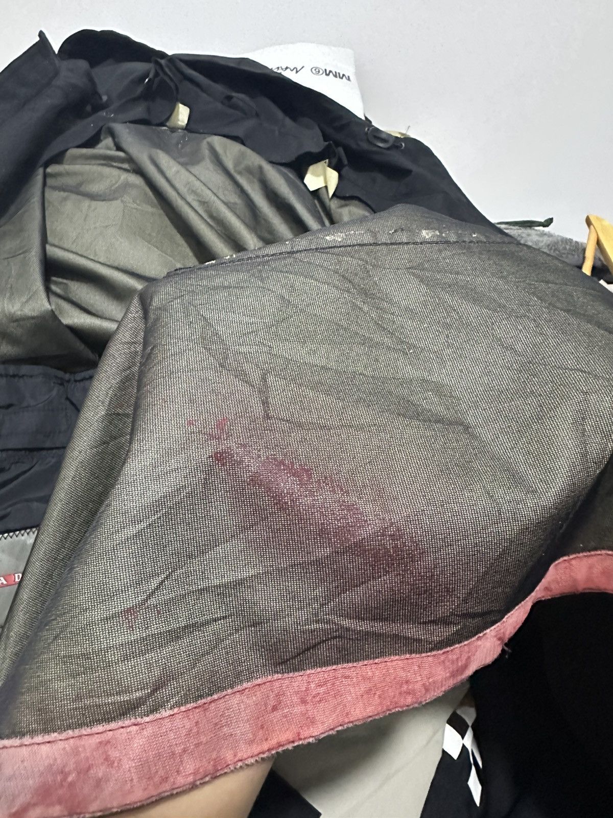 Prada Prada GoreTex Jacket Design With Hoodies Art SGV153 Design Size US M / EU 48-50 / 2 - 13 Thumbnail