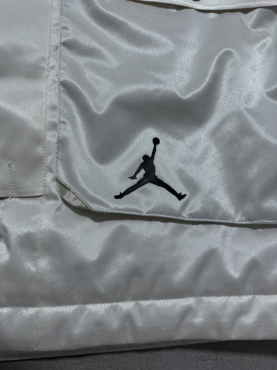 Jordan Brand Jordan Parka Jacket Men Size M White Size US M / EU 48-50 / 2 - 4 Thumbnail