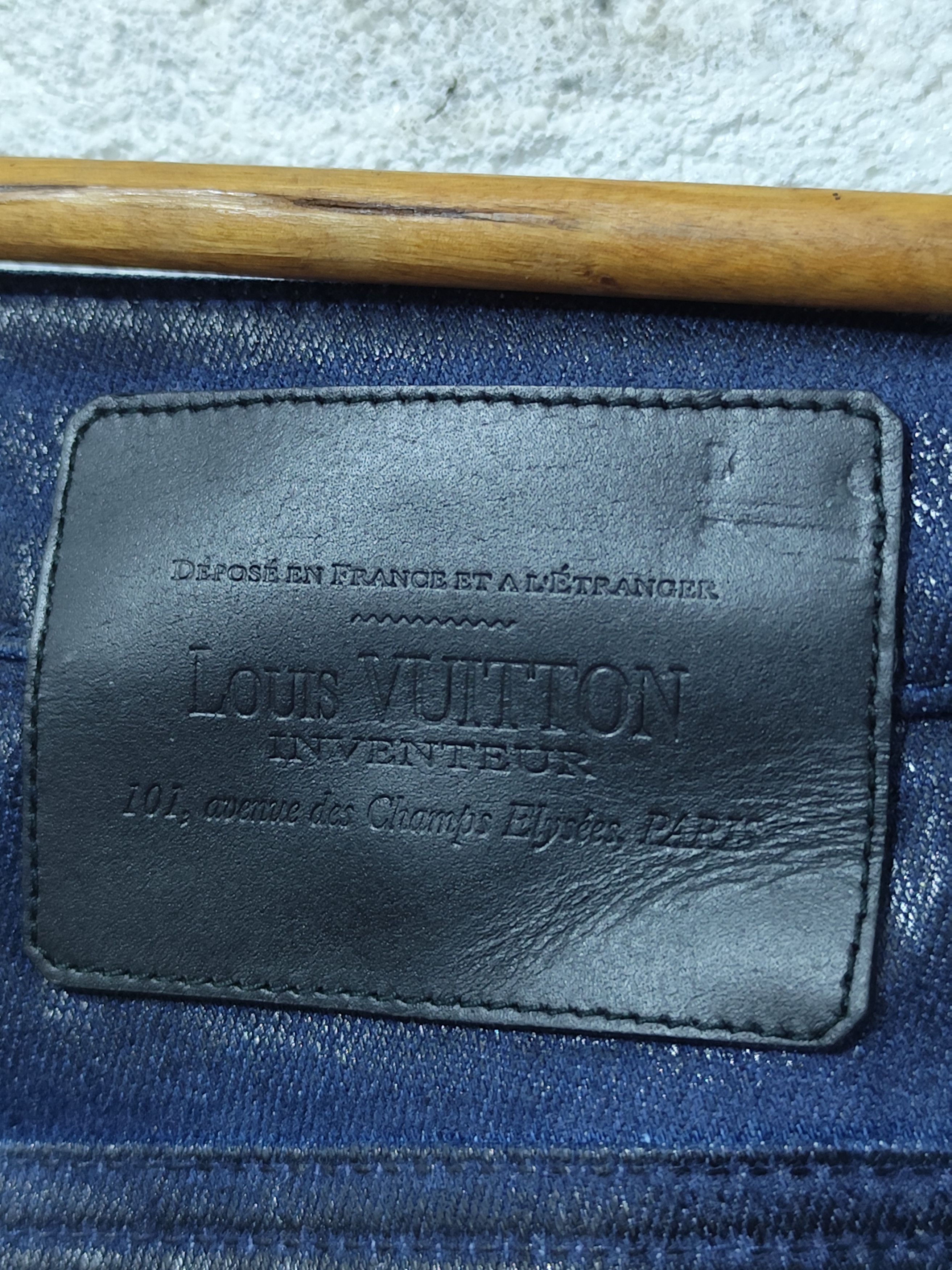 Louis Vuitton Louis Vuitton waxed denim Size 27" / US 4 / IT 40 - 11 Thumbnail