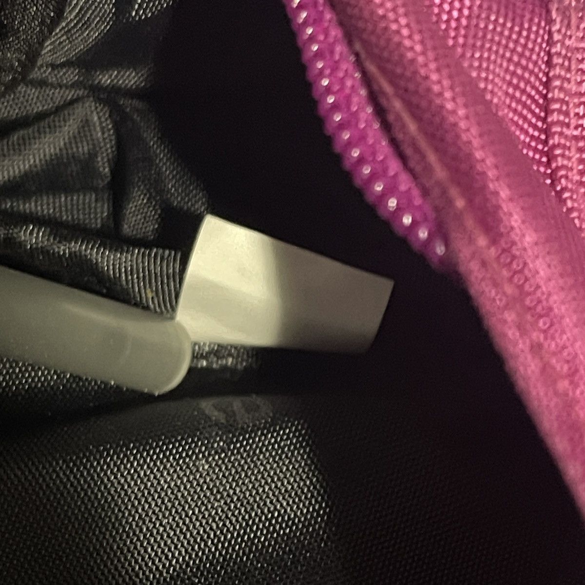 Supreme Supreme Pink Fanny Pack FW19 Size ONE SIZE - 6 Thumbnail